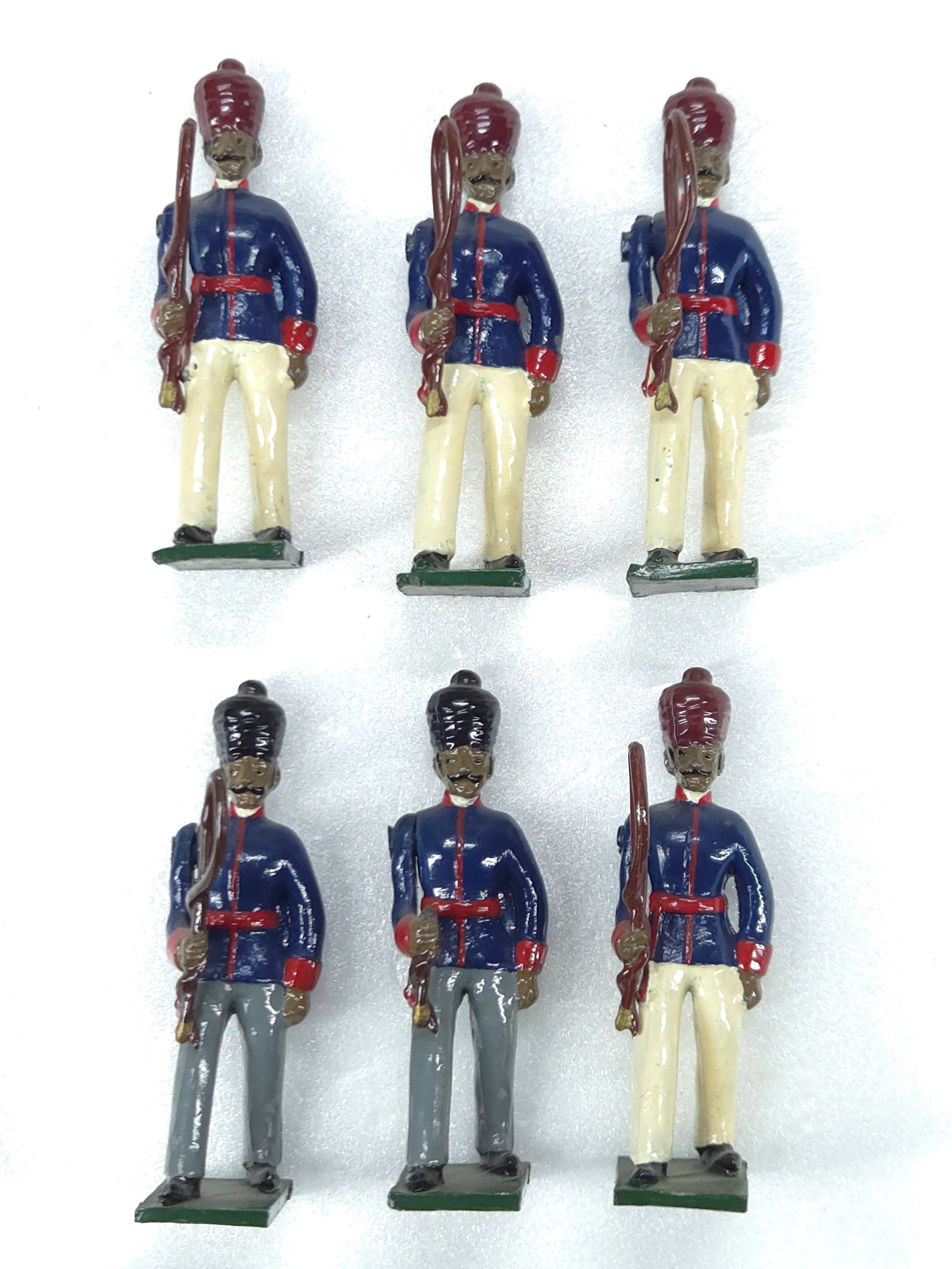 SET OF 6 NOSTALGIA MODELS LEAD SOLDIERS (1 of 4)