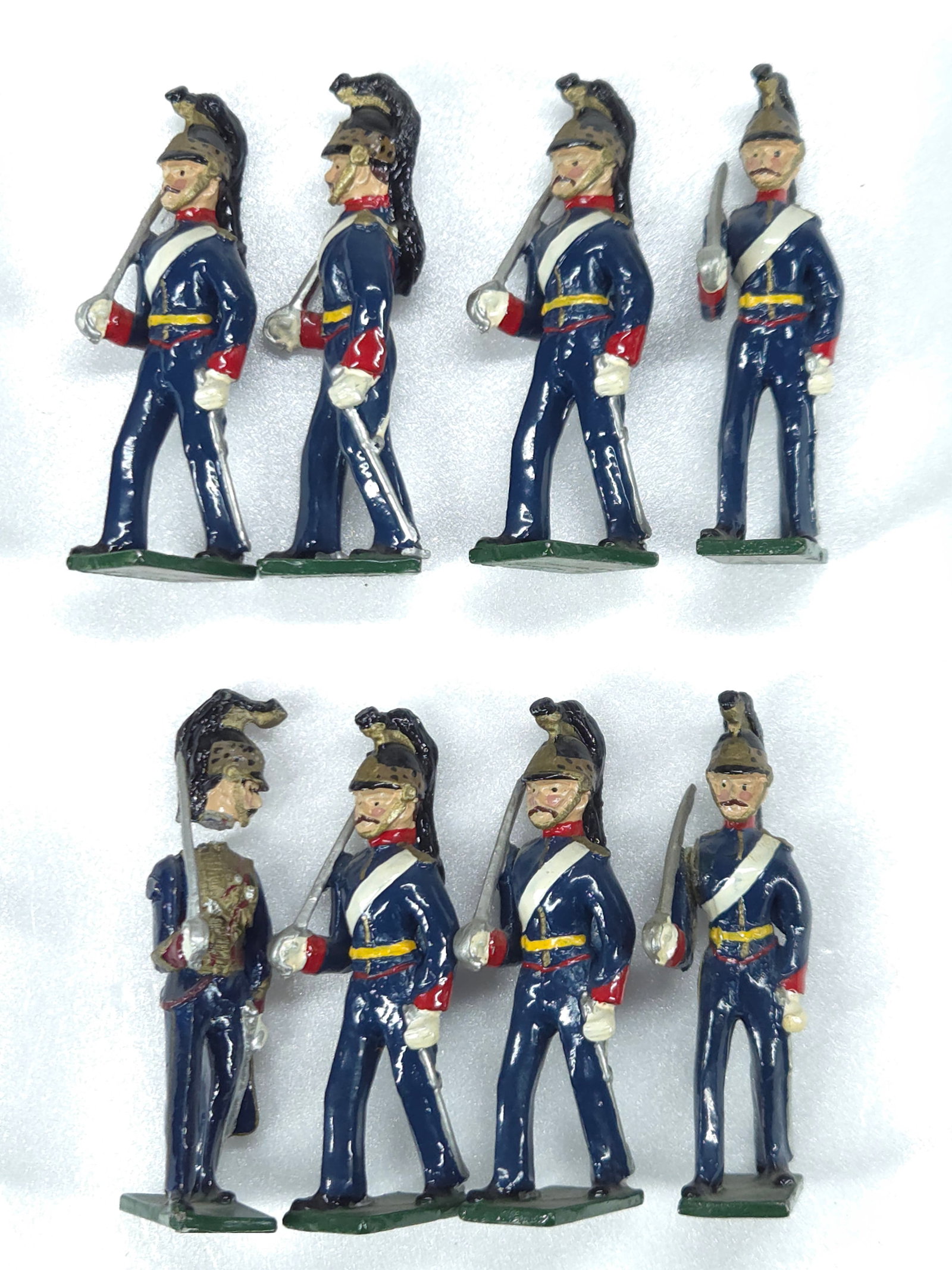 SET OF 8 NOSTALGIA MODELS LEAD SOLDIERS (1 of 4)