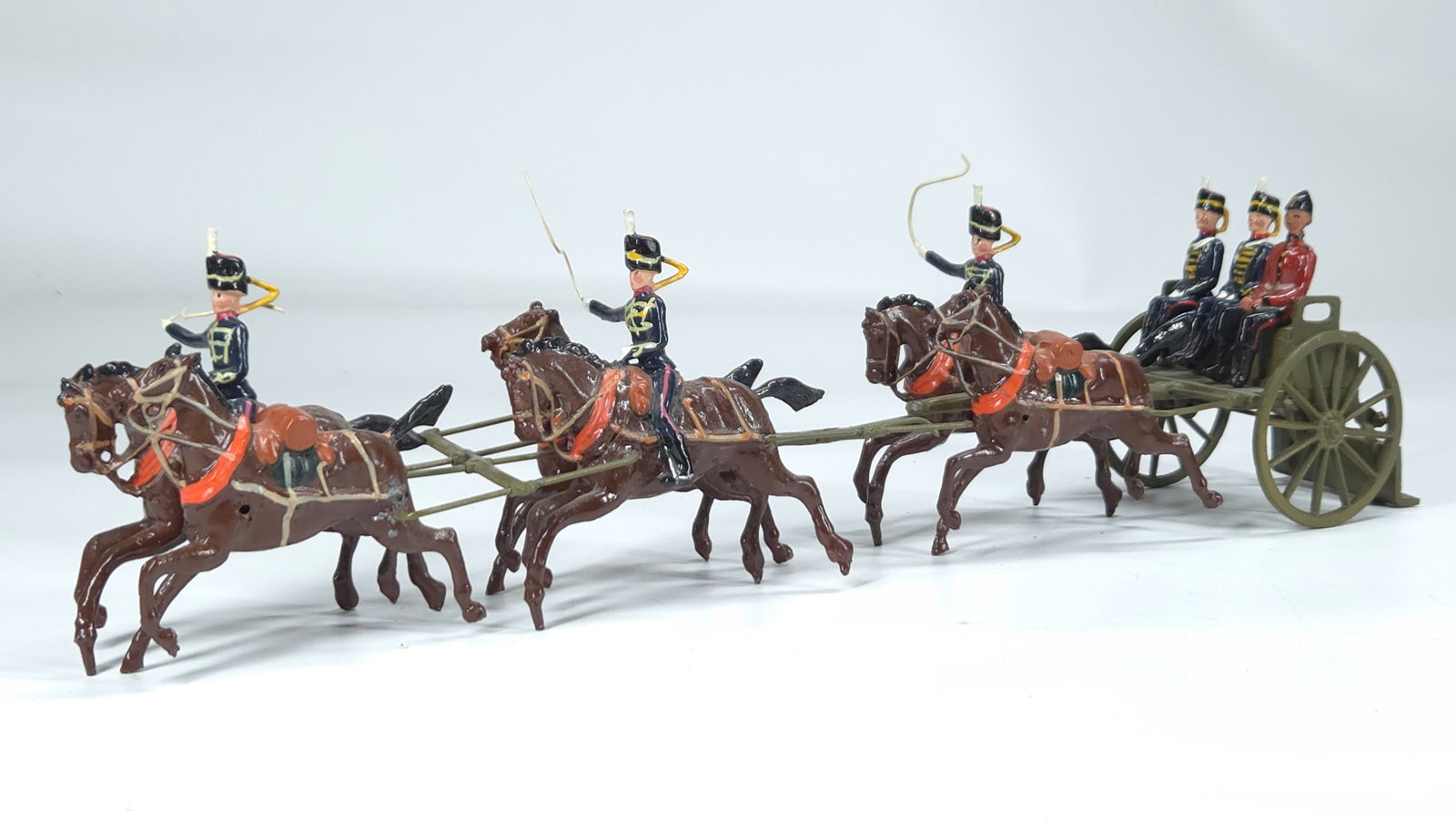 LEAD HORSE DRAWN STATE COACH: REMAINS IN VERY GOOD CONDITION, SHOWING ONLY SOME TYPICAL WEAR.
