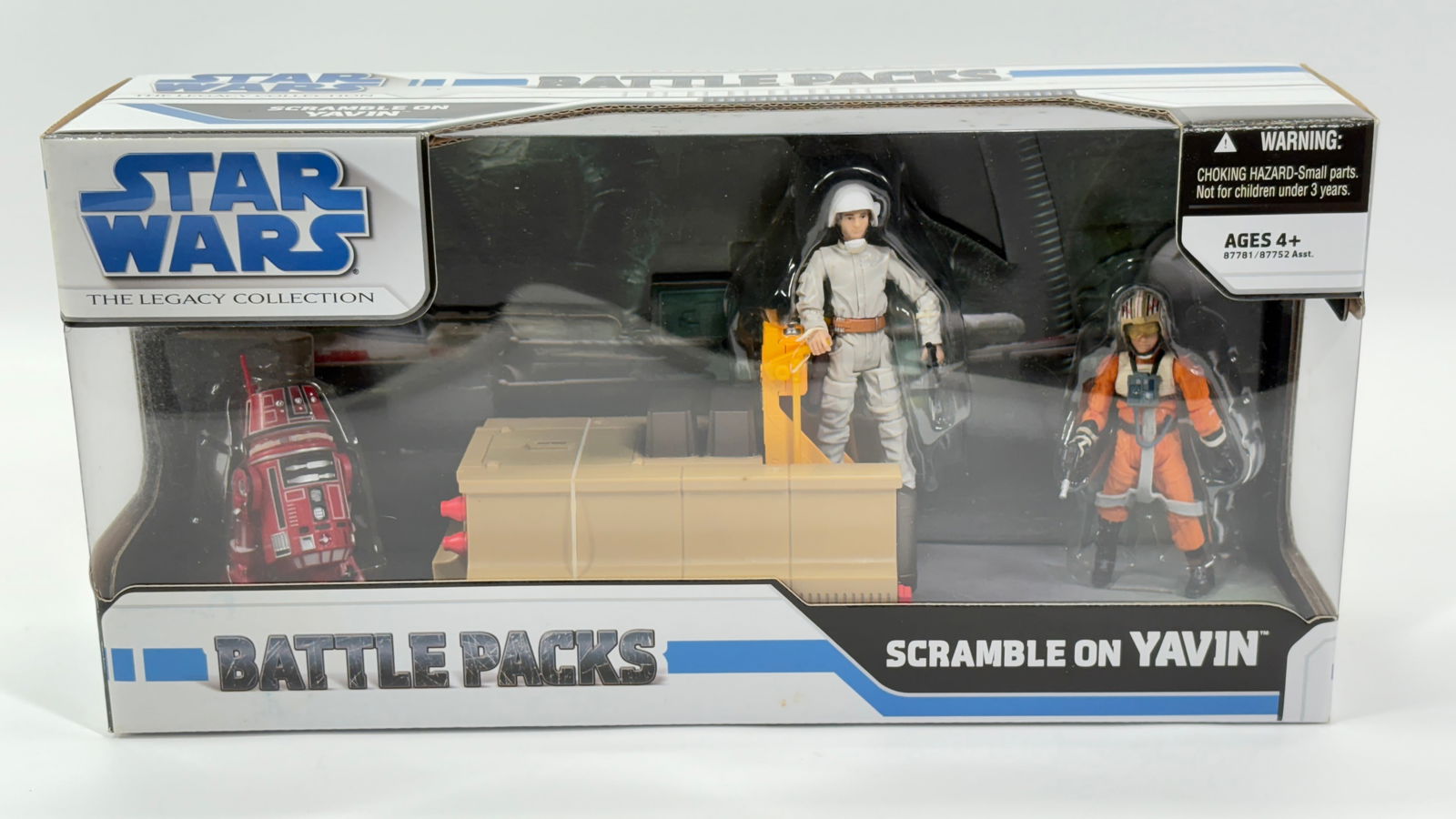 STAR WARS LEGACY BATTLE PACKS SCRAMBLE ON YAVIN NIB: REMAINS NEW IN FACTORY SEALED BOX