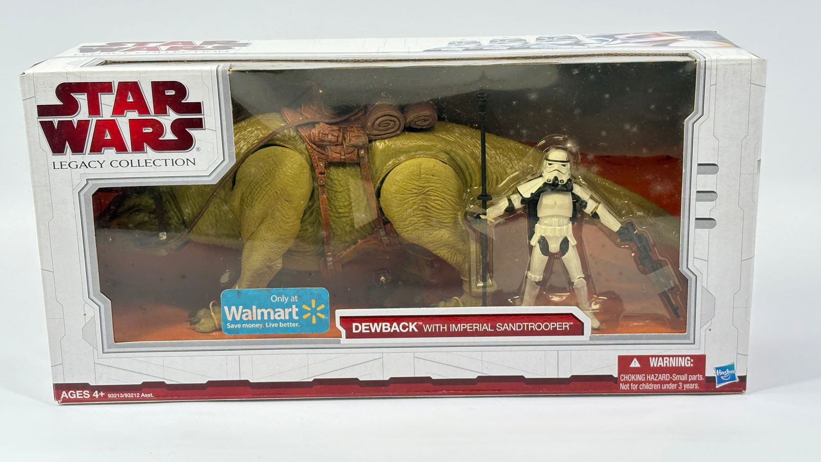 STAR WARS WALMART DEWBACK W/ IMPERIAL SANDTROOPER (1 of 4)