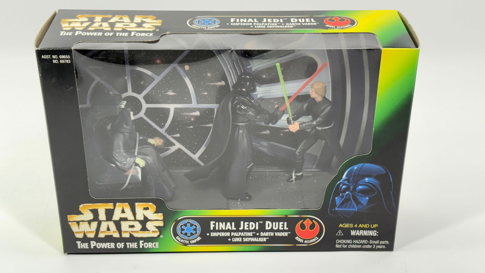 STAR WARS POTF FINAL JEDI DUEL SET NISB (1 of 3)