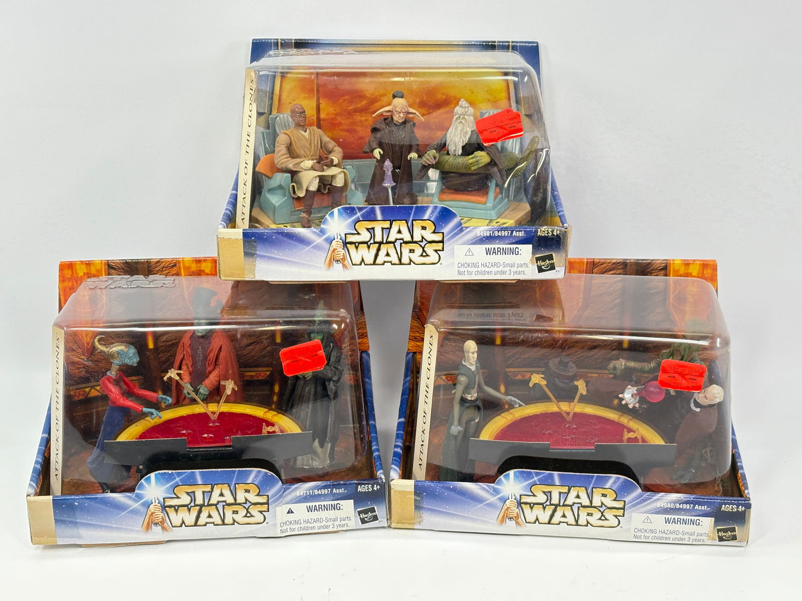 3) STAR WARS ATTACK OF THE CLONES FIGURE SET NIB: ALL REMAIN NEW IN SEALED BOX. ONE WITH LOOSE FIGURE.