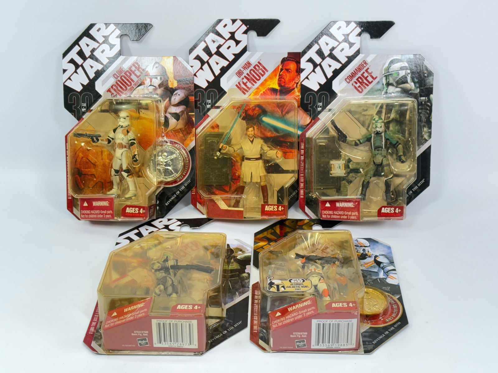 5) STAR WARS REVENGE OF THE SITH FIGURES NIP: ALL REMAIN NEW IN PACKAGE.