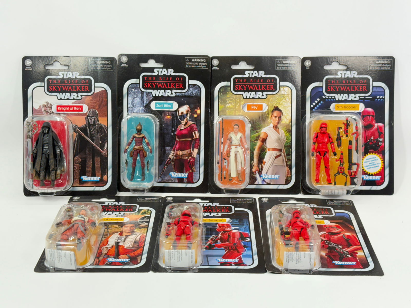 7) RETRO STAR WARS THE RISE OF SKYWALKER FIGURES NIP: ALL REMAIN NEW IN PACKAGE.