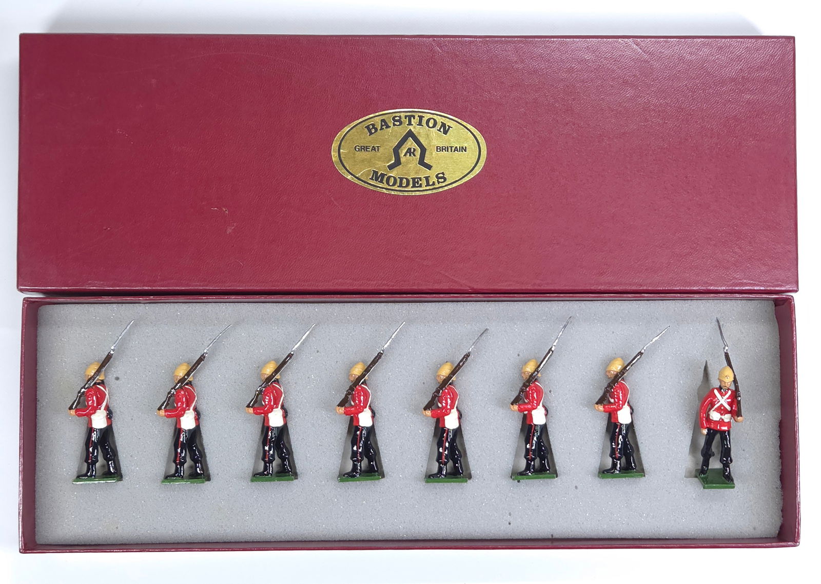 BASTION MODELS 8-PIECE SOLDIER SET (1 of 4)