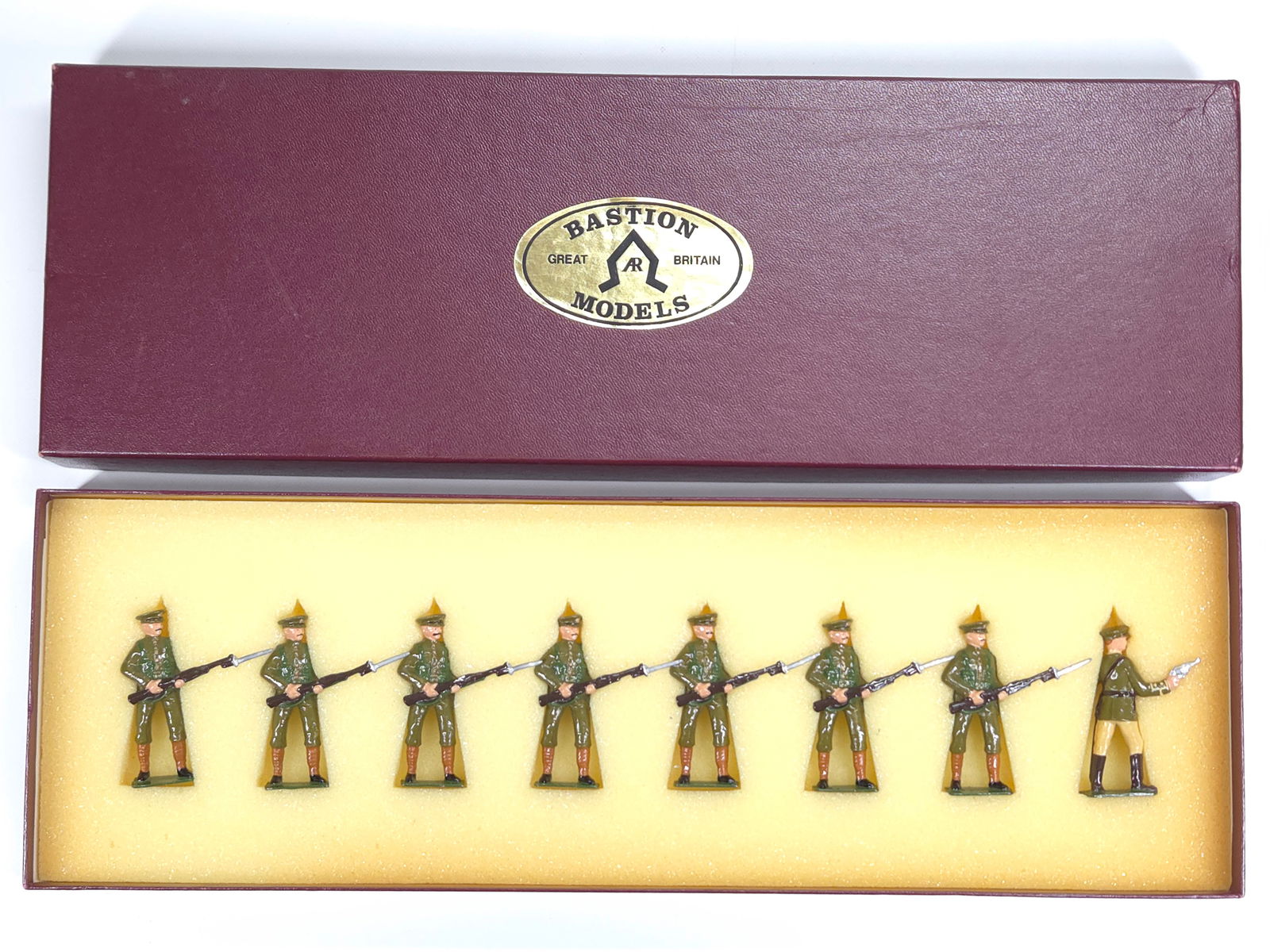 BASTION MODELS BRITISH AT READY (1 of 4)