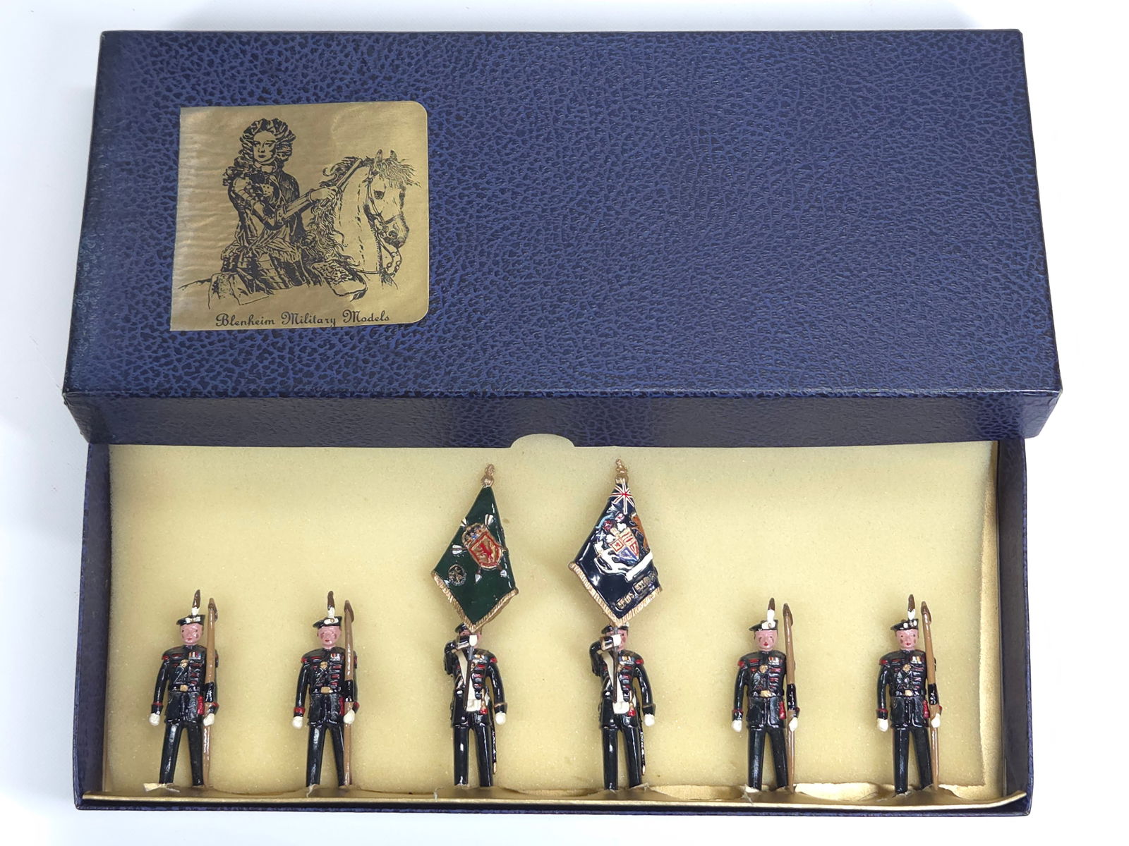 BLENHEIM MODELS COLOUR PARTY (1 of 4)