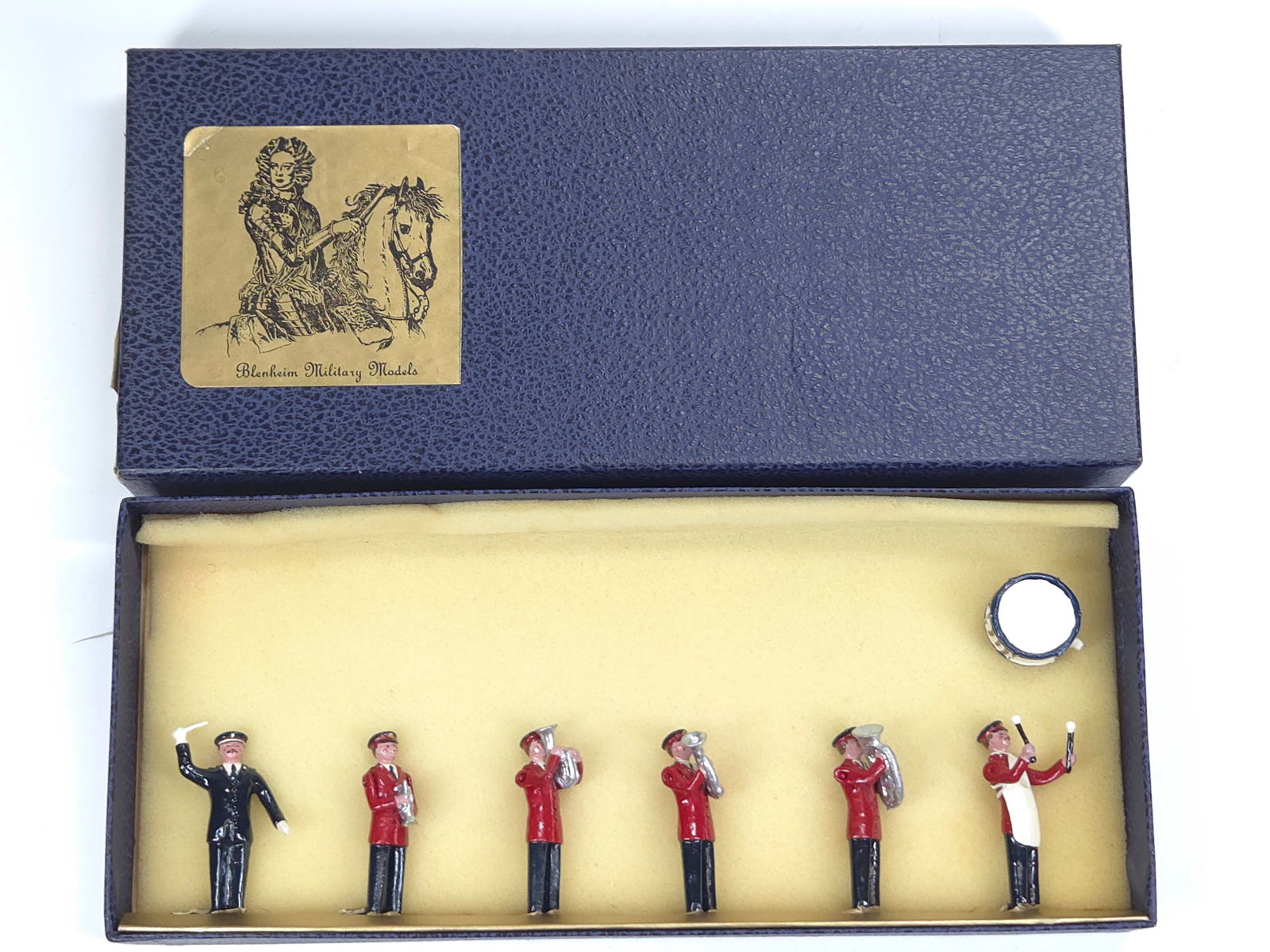 BLENHEIM MODELS BAND OF SALVATION ARMY BASIC SET (1 of 4)