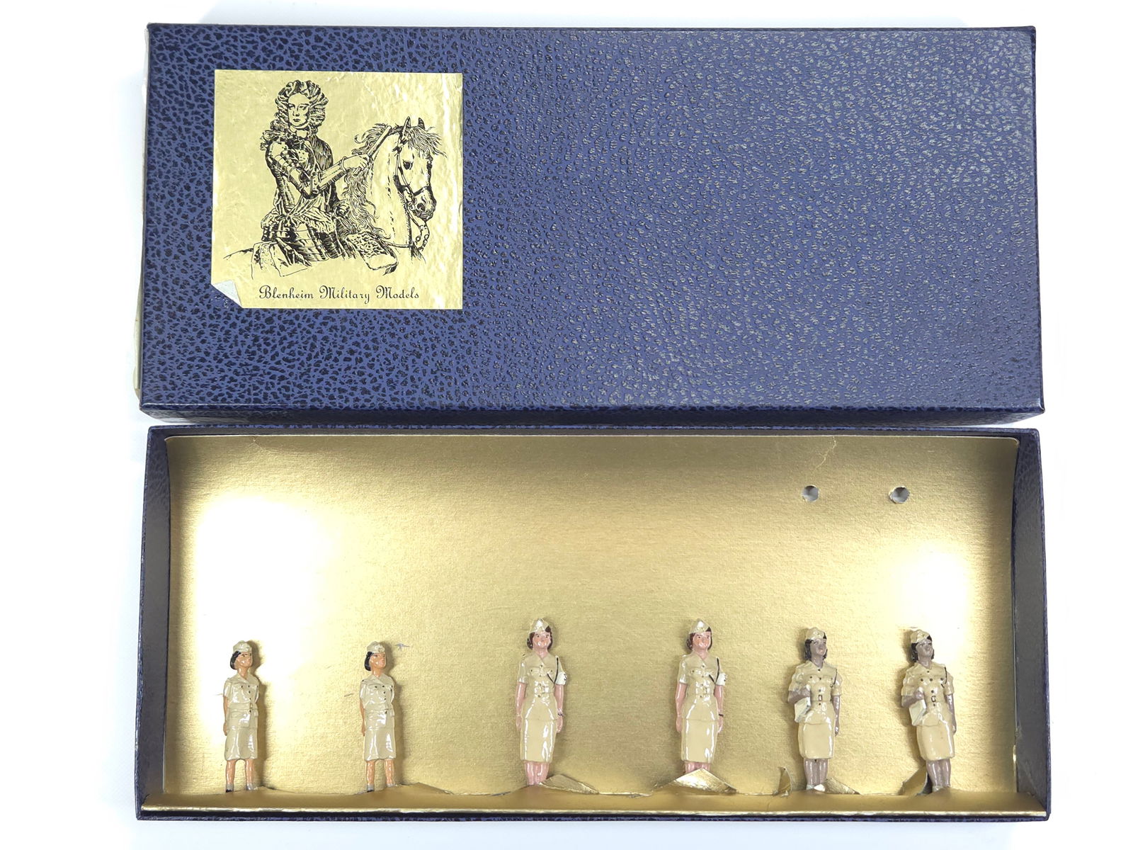 BLENHEIM MODELS ROYAL MARINE NURSE SET (1 of 4)