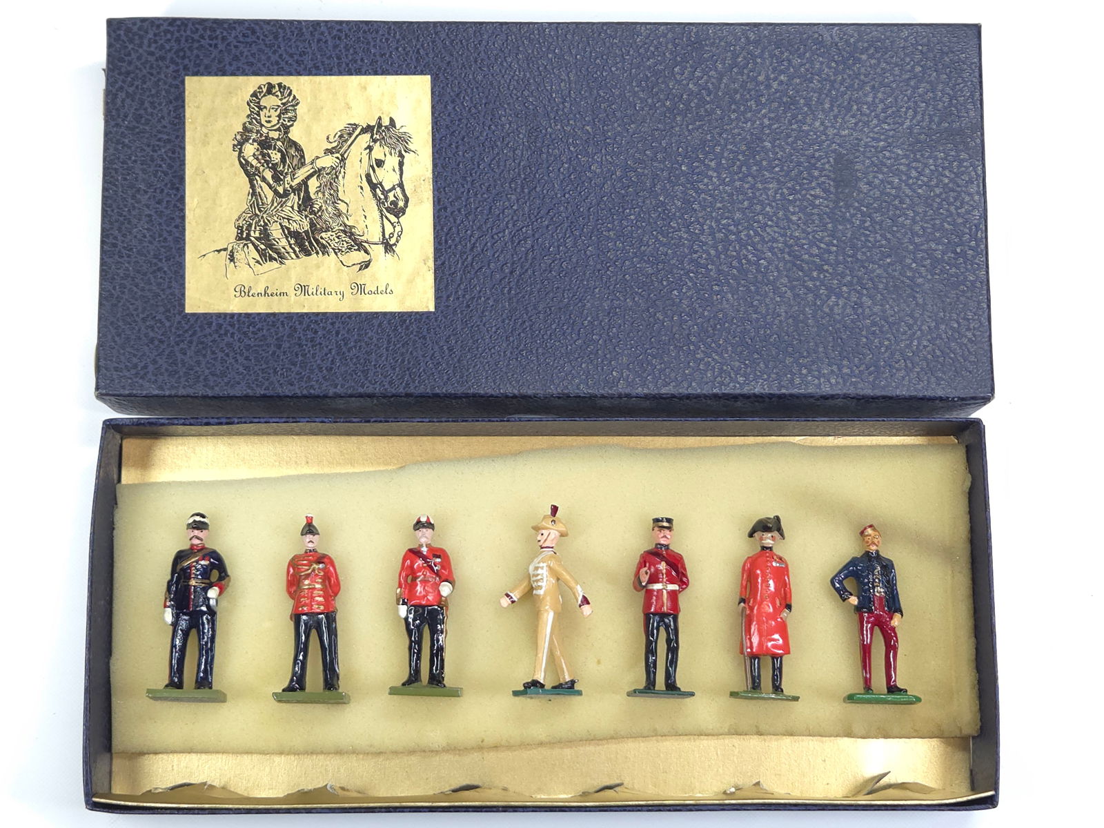 BLENHEIM MILITARY MODELS 7-PIECE SOLDIER ASSORTMENT (1 of 4)