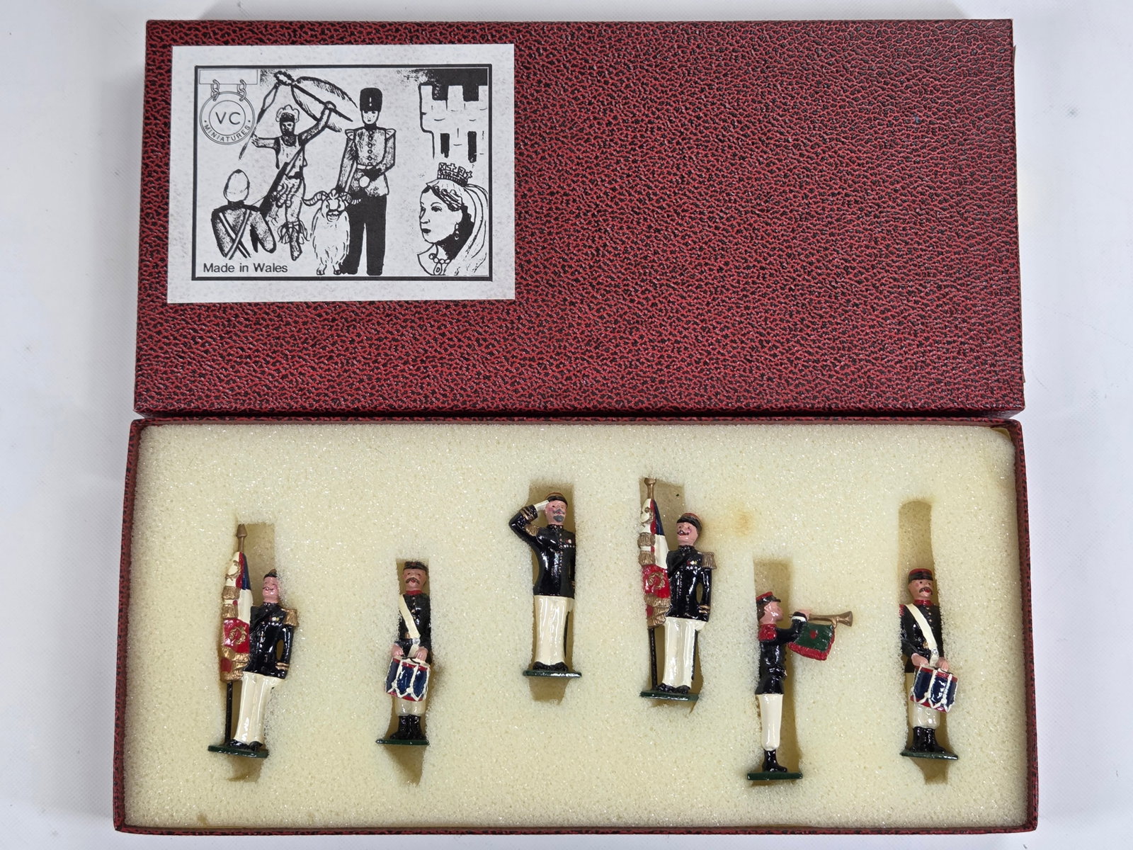 VC MINIATURES FRENCH FOREIGN LEGION COLOURS: REMAINS IN VERY GOOD CONDITION WITH BOX.