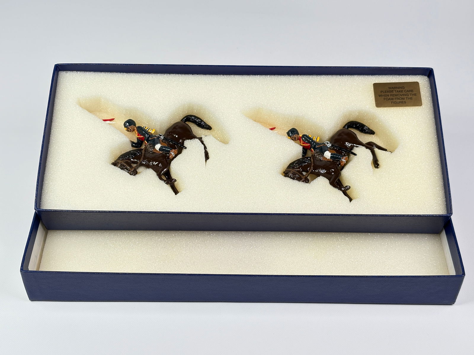 MARLBOROUGH MEMBER CRAFTSMEN 2-PIECE MOUNTED SET: REMAINS IN VERY GOOD CONDITION WITH BOX.