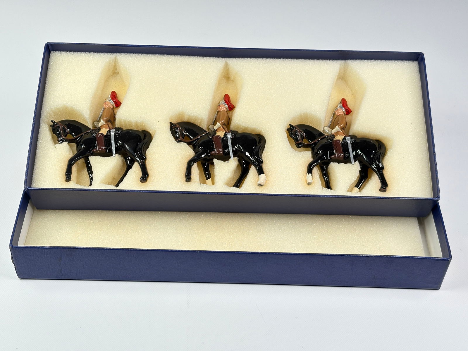 MARLBOROUGH MEMBER CRAFTSMEN 3-PIECE MOUNTED SET (1 of 4)