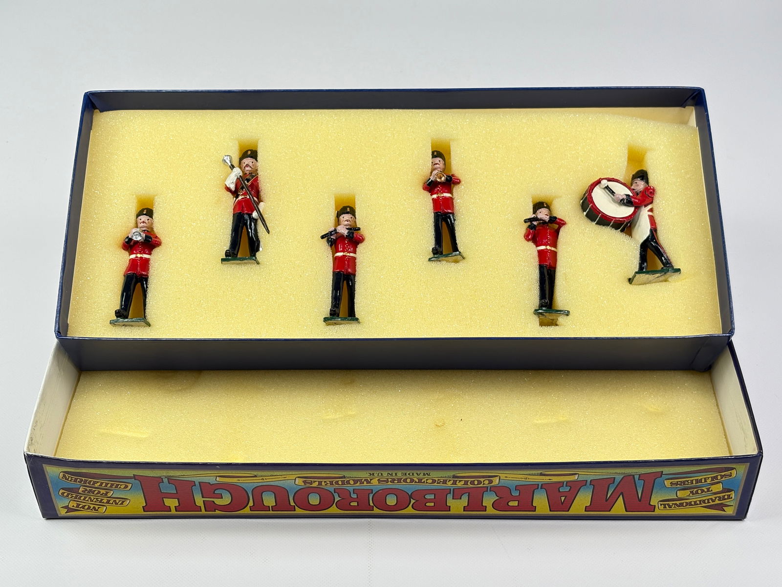 MARLBOROUGH MF 46 ROYAL WELCH FUSILIER BAND: REMAINS IN VERY GOOD CONDITION WITH BOX.