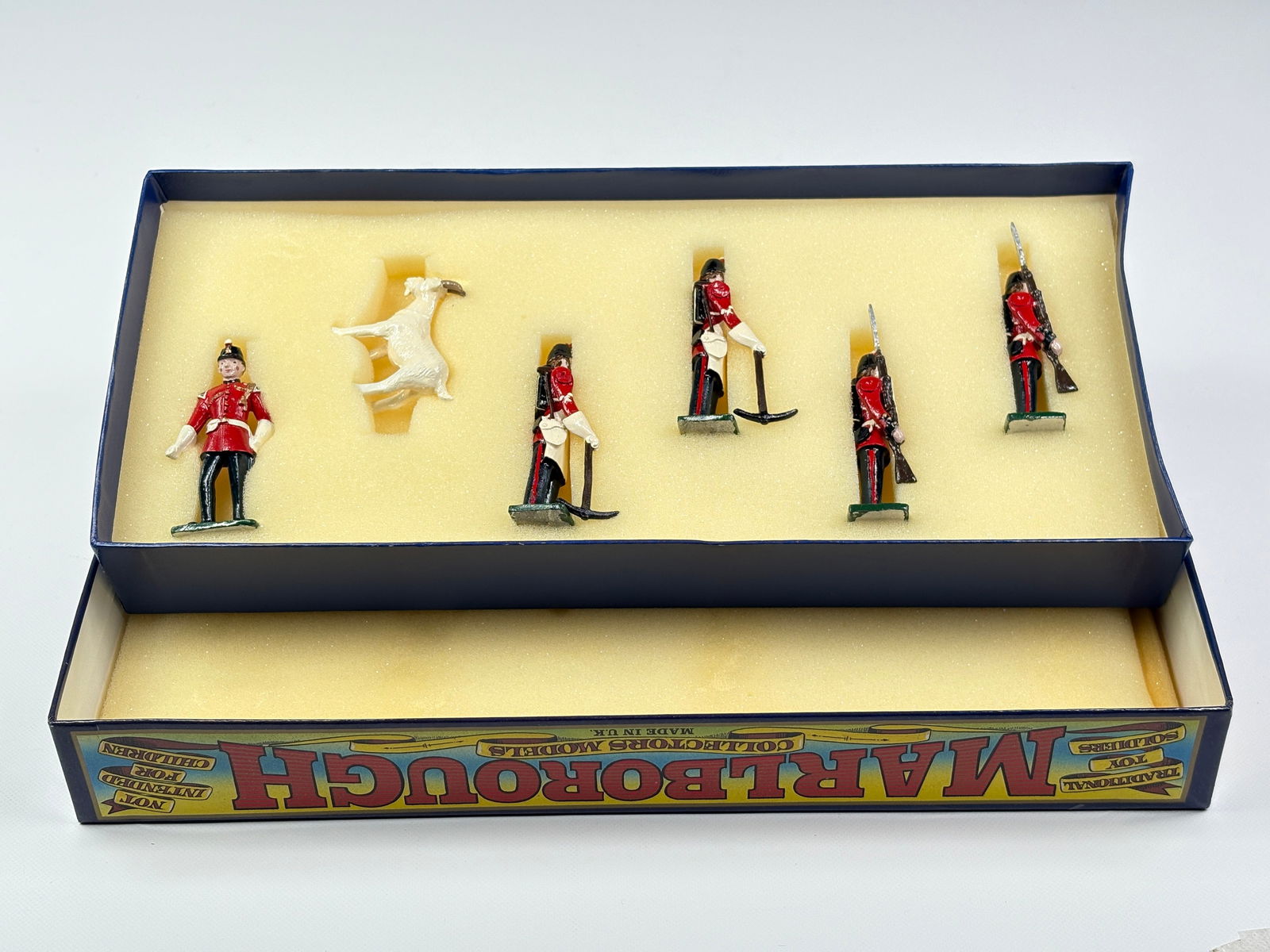 MARLBOROUGH MF 49 OLD FORT HENRY PIONEERS REGT. GOAT (1 of 5)