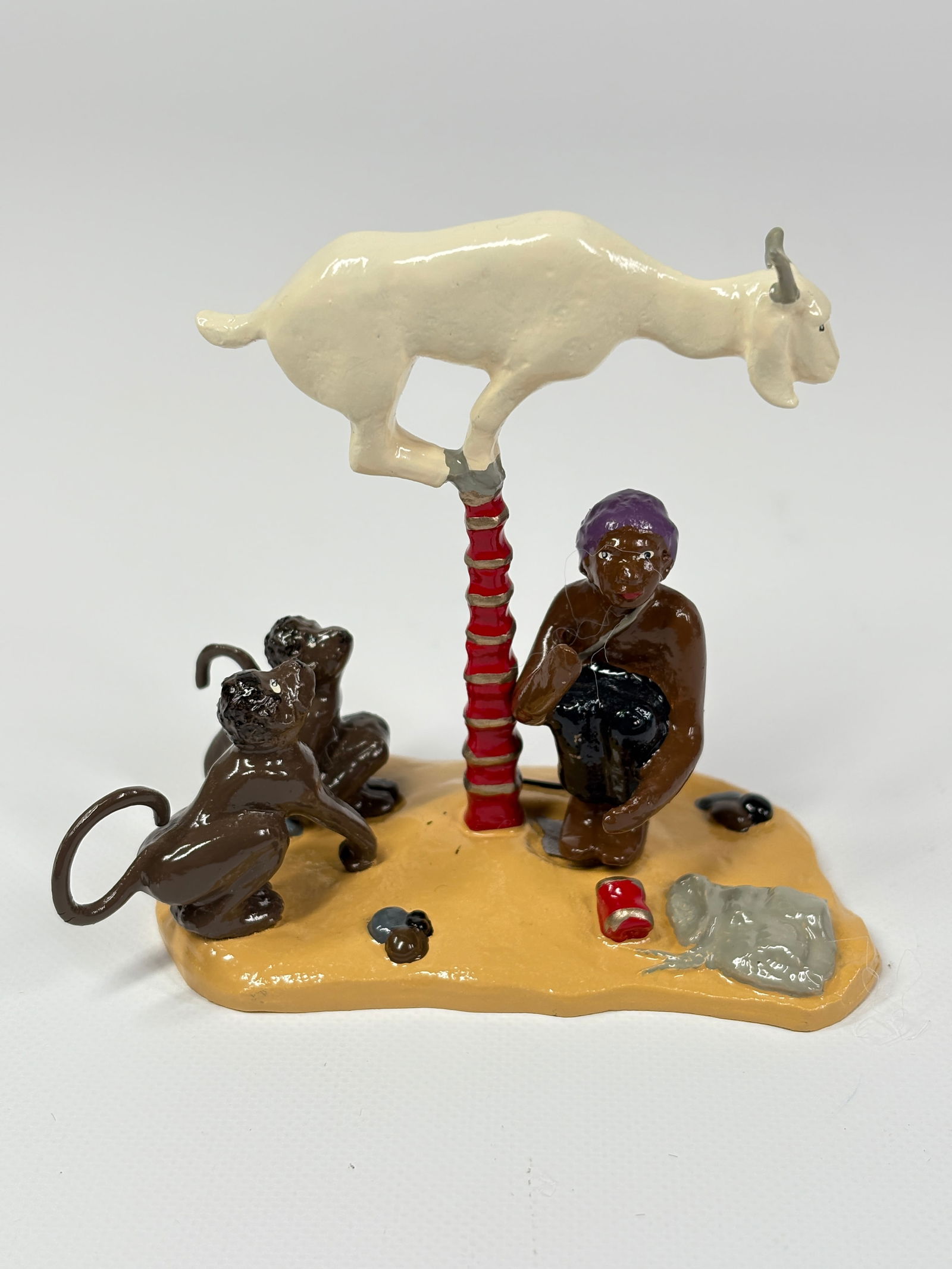 MARLBOROUGH MONKEYS & GOAT SET (1 of 4)