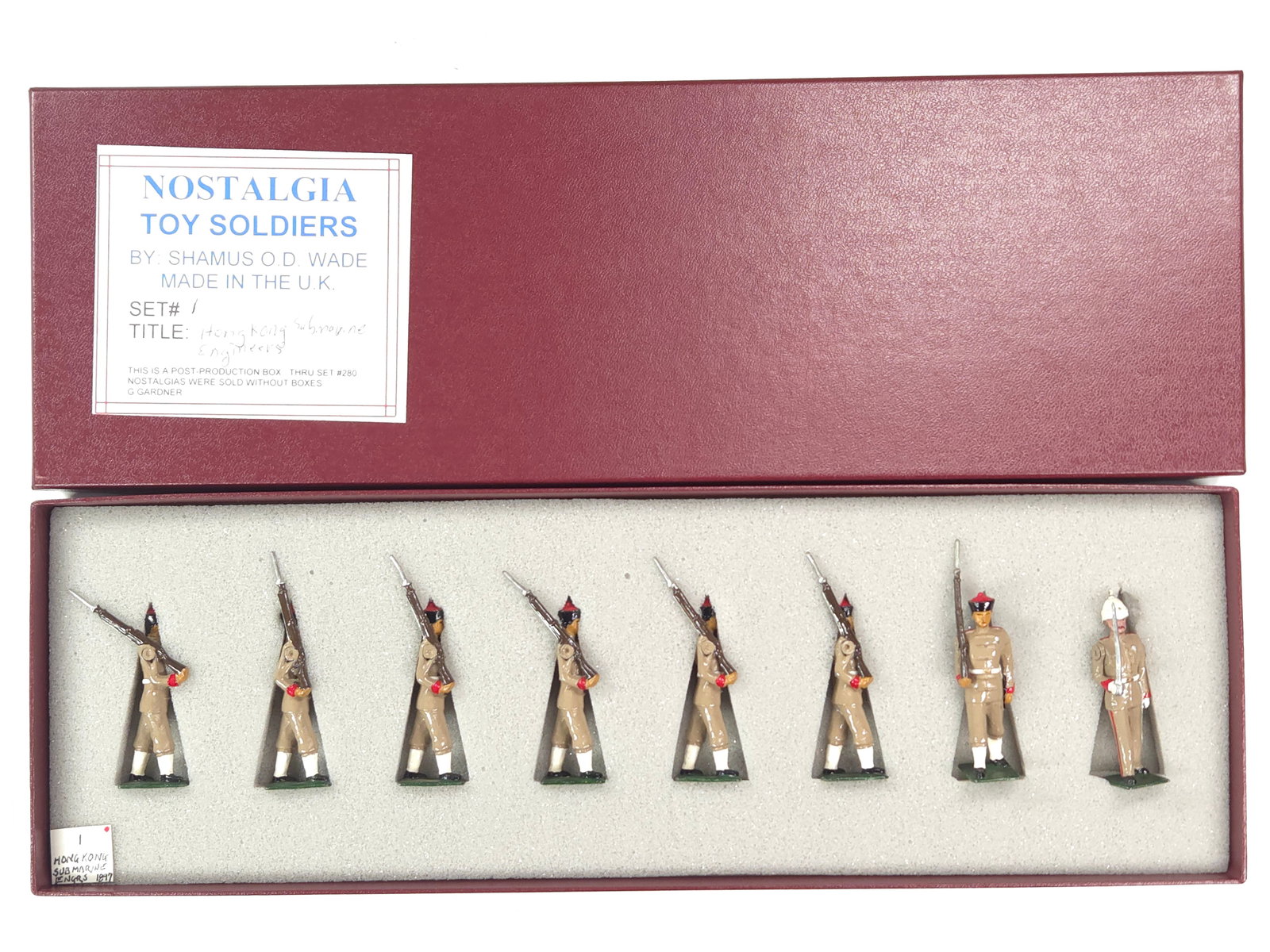 NOSTALGIA MODELS HONG KONG SUBMARINE ENGINEERS: REMAINS IN VERY GOOD CONDITION WITH BOX.