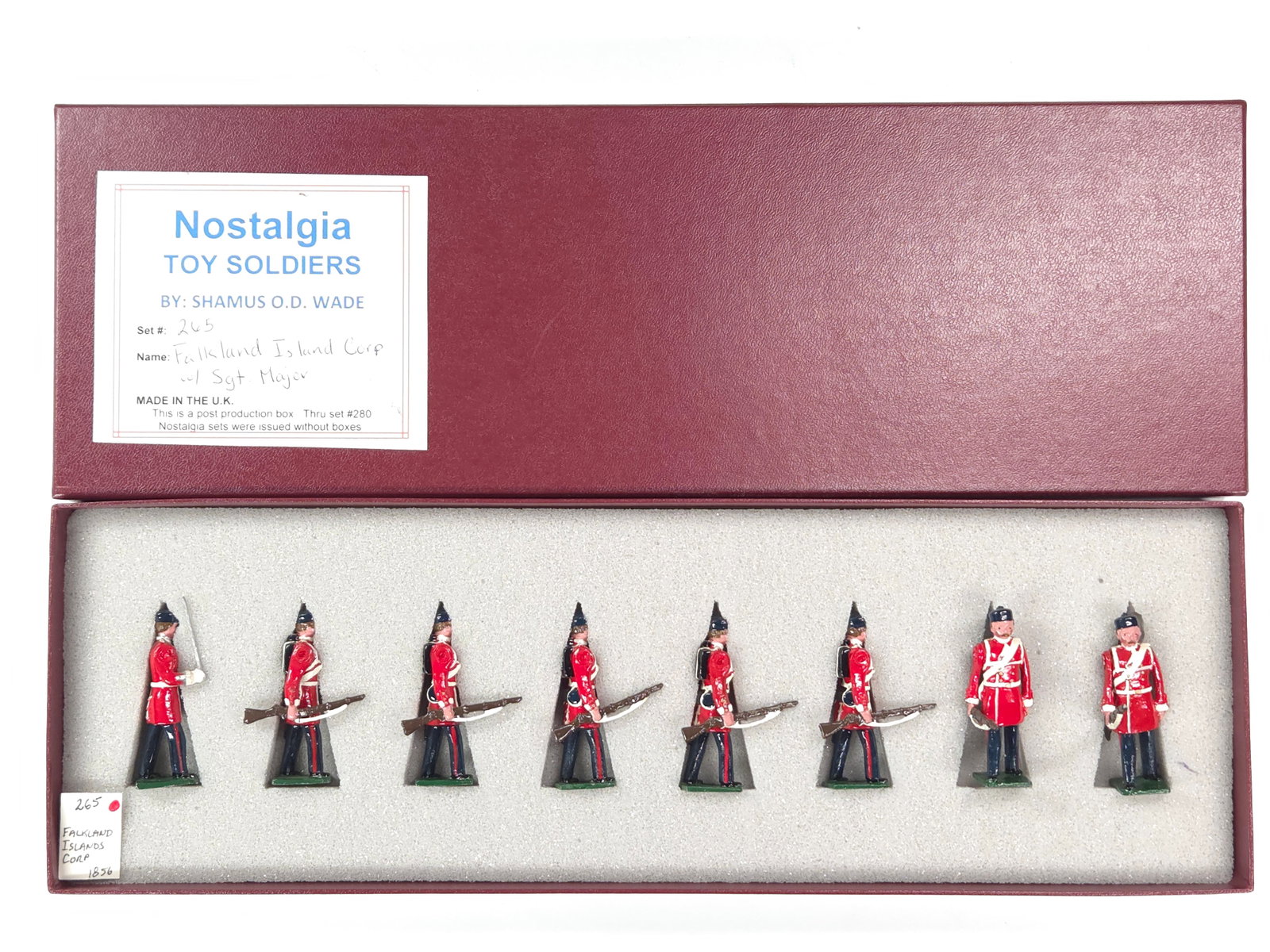 NOSTALGIA MODELS FALKLAND ISLAND CORP W/ SGT. MAJOR: REMAINS IN VERY GOOD CONDITION WITH BOX.