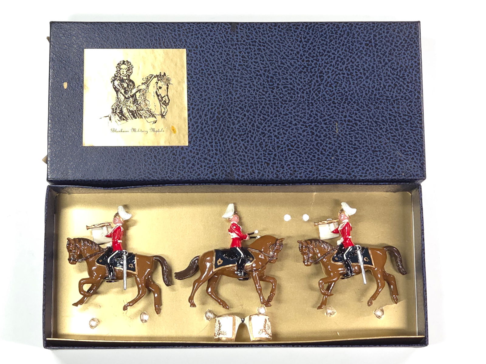 BLENHEIM MODELS C7 QUEEN'S BAYS DRUMS & TRUMPETS 1900: REMAINS IN VERY GOOD CONDITION WITH BOX.