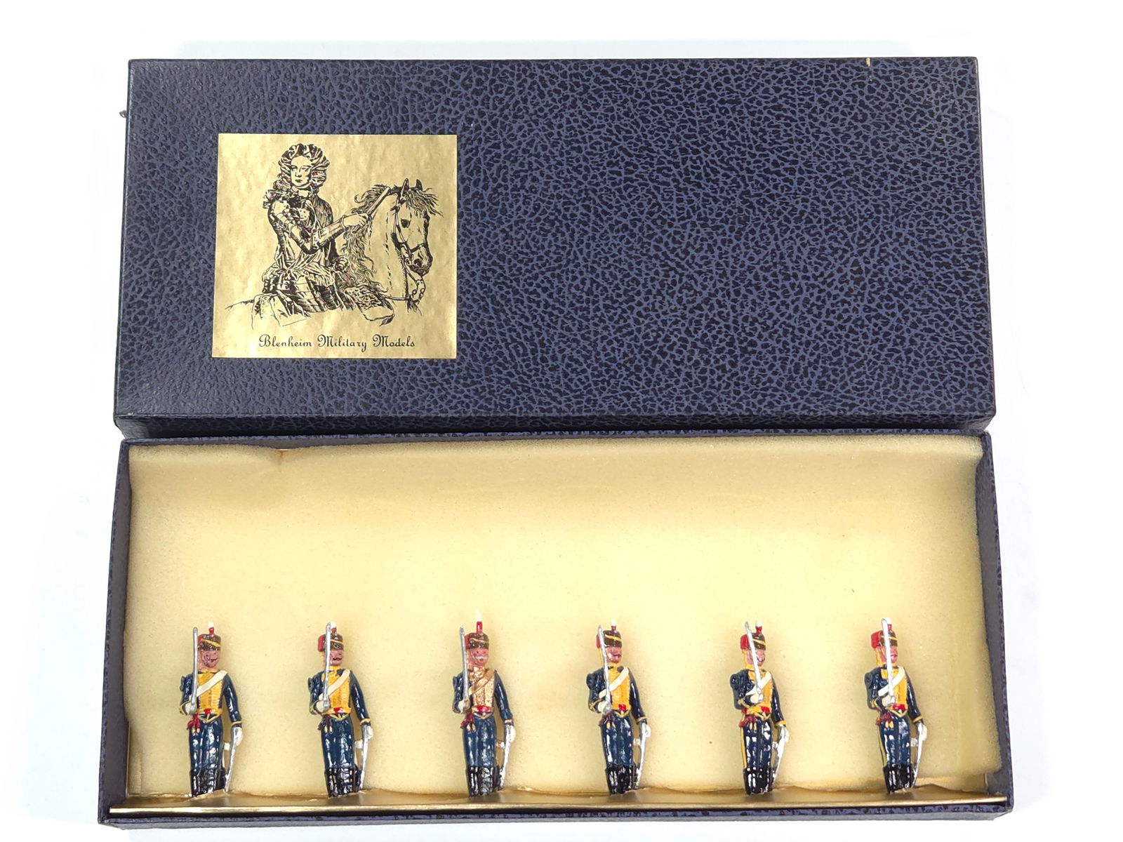 BLENHEIM MODELS B44 GLOUCESTER HUSSARS 1896 (1 of 4)