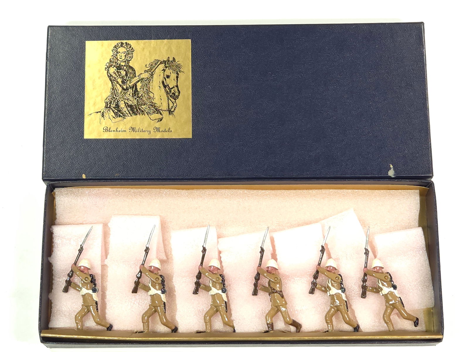 BLENHEIM MODELS B26 COLDSTREAM GUARDS 1900 (1 of 4)