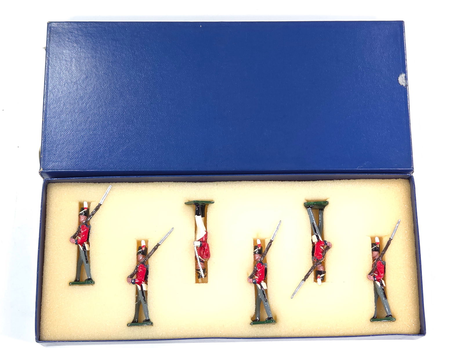 BLENHEIM MODELS "PORTOBELLO ROAD" NAPOLEONIC BRITISH: REMAINS IN VERY GOOD CONDITION WITH BOX.