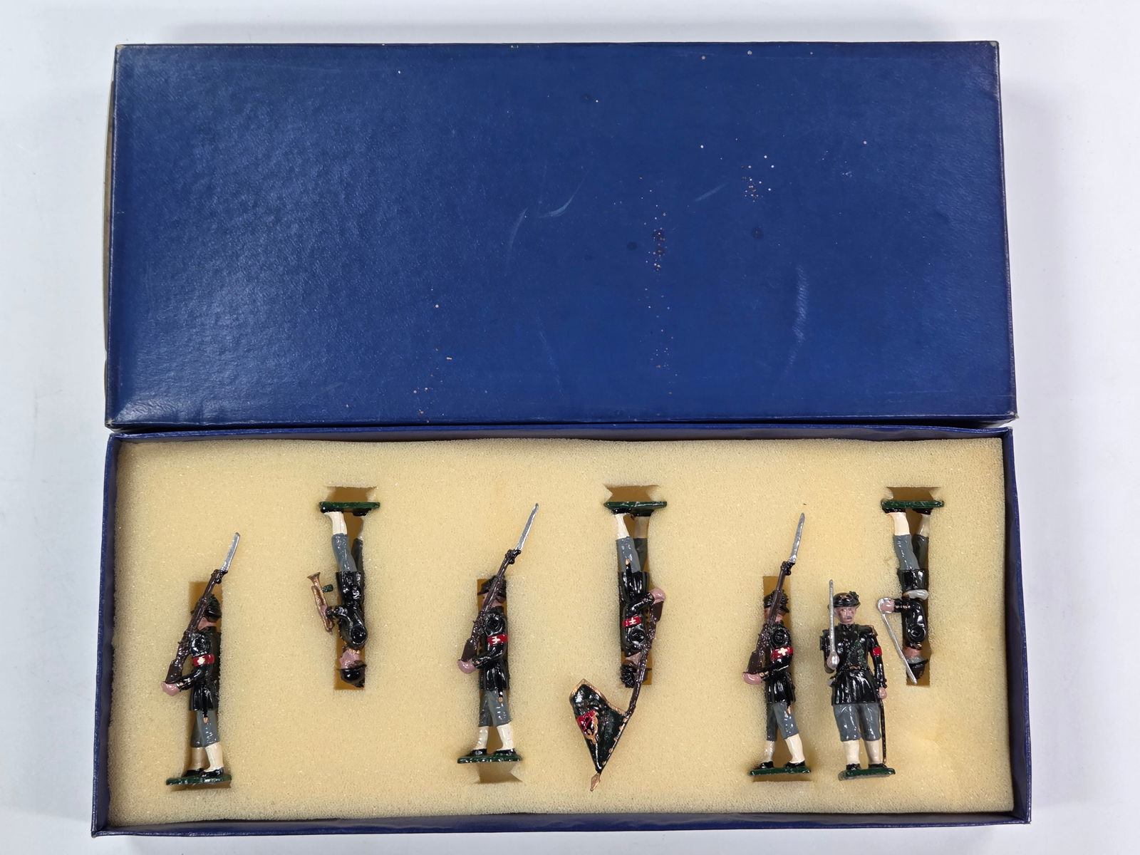 BLENHEIM MODELS SWISS GUARD COLOURS SET (1 of 4)