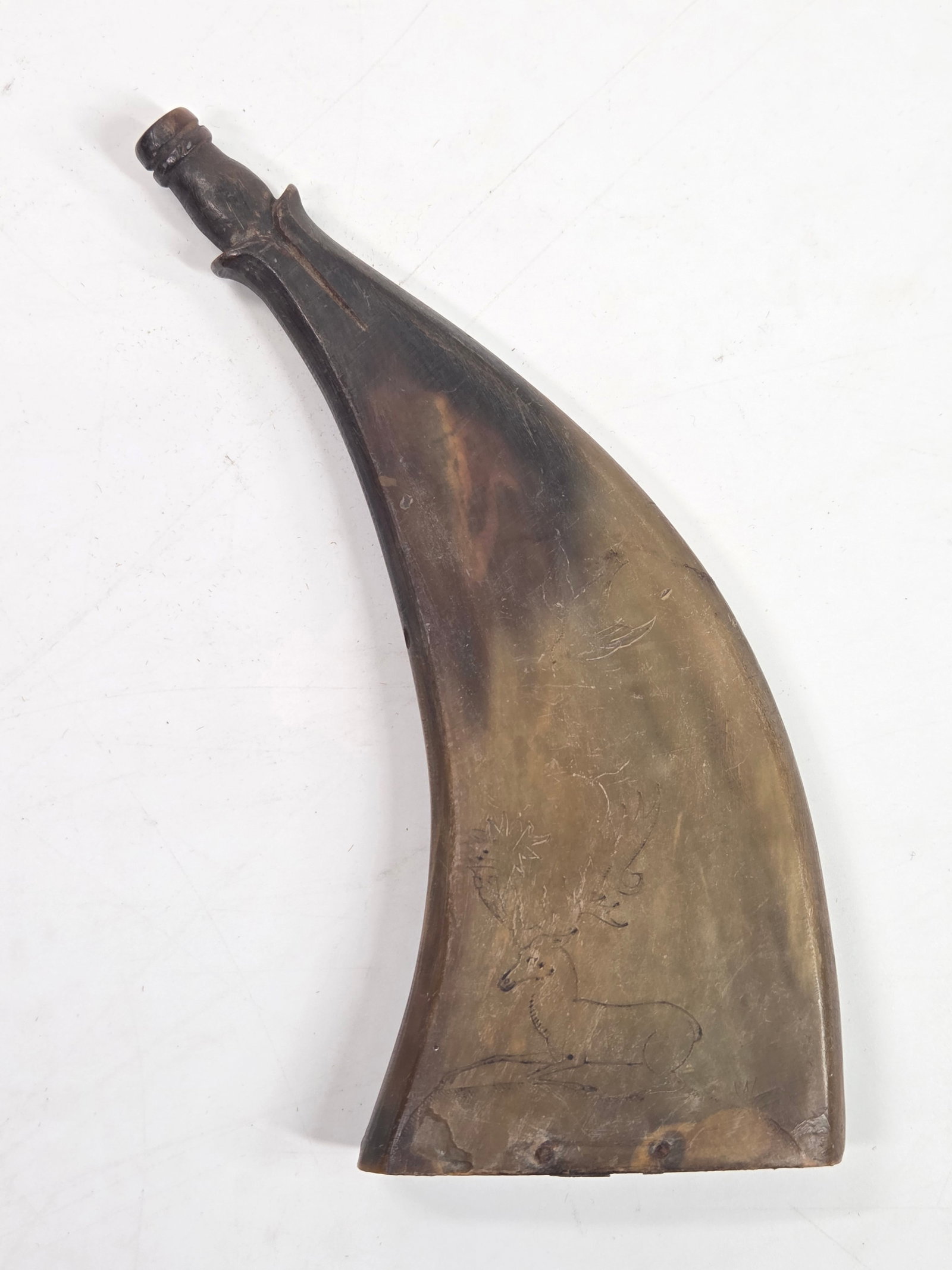 EARLY CARVED STAG & DOG BLACK POWDER HORN FLASK: REMAINS IN FAIR TO GOOD CONDITION, SHOWING TYPICAL WEAR CONSISTENT WITH AGE AND USE.
