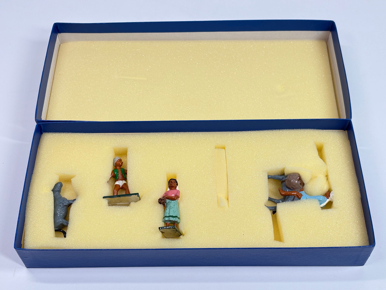 MARLBOROUGH D63 INDIAN BAZAAR: CHILDREN & DONKEYS (1 of 5)