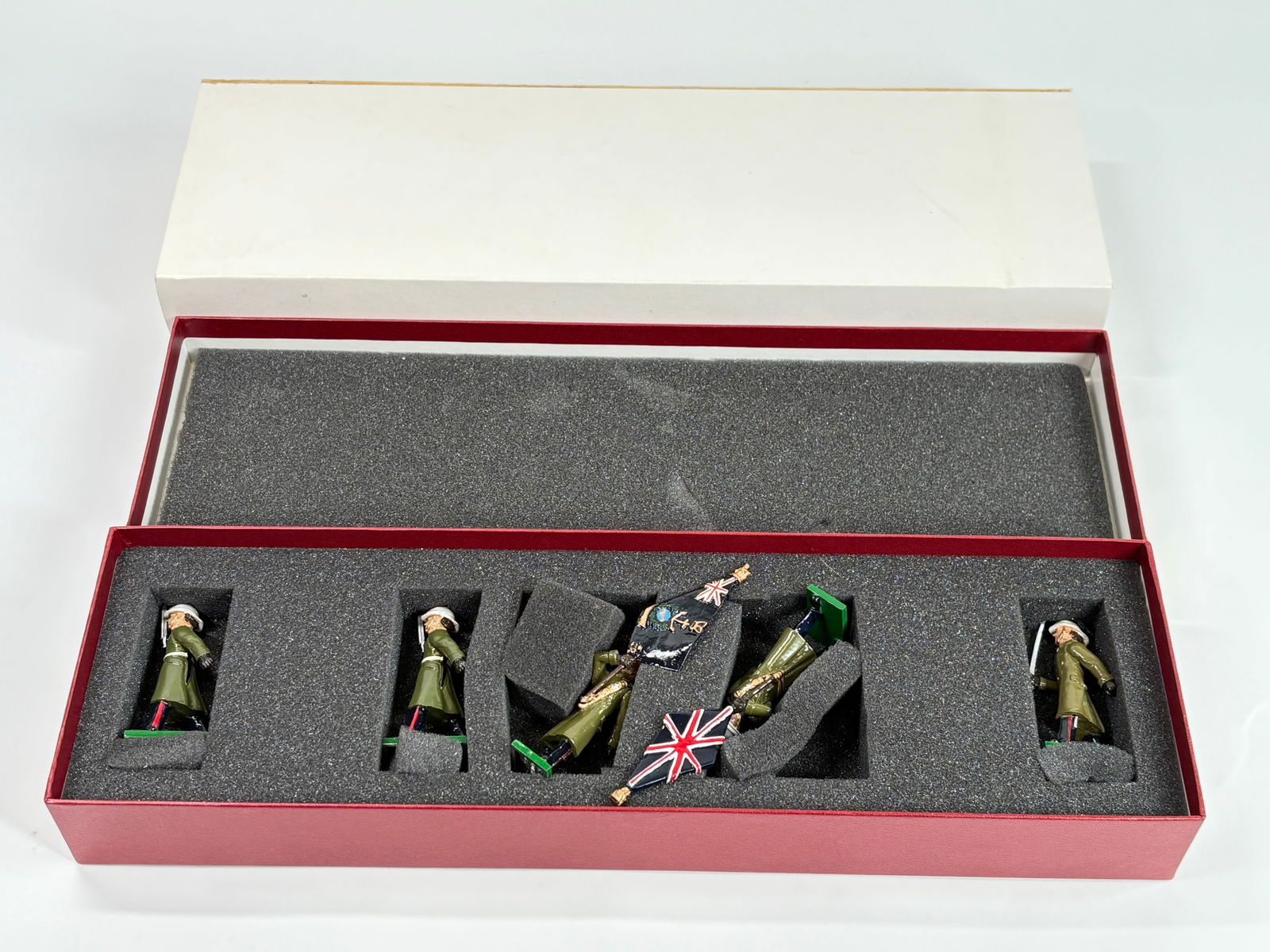 THE BRITISH TOY SOLDIER CO. 42 ROYAL MARINES COLOUR PARTY (1 of 6)