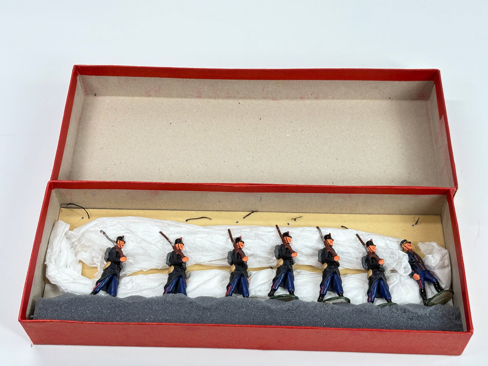 BELTHARA INFANTRY OF THE GENIE ENGINEERS BELGIANS: SET REMAINS IN VERY GOOD CONDITION WITH BOX.