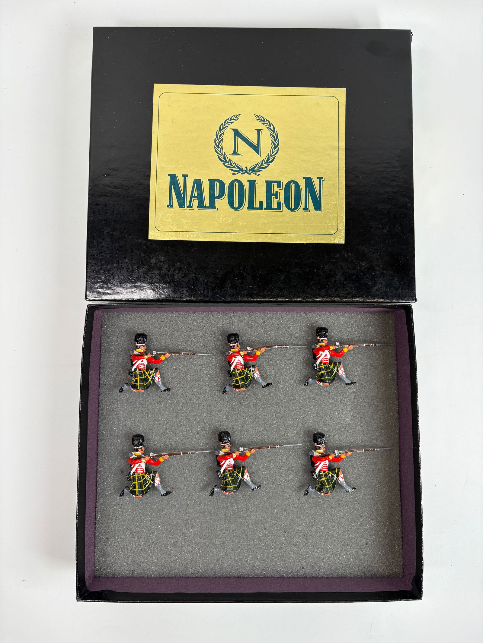 NAPOLEON HAND PAINTED SCOTTISH SOLDIERS: ALL REMAIN IN VERY GOOD CONDITION, SHOWING MINIMAL WEAR. BOXES REMAIN IN GOOD CONDITION, SHOWING SOME STORAGE WEAR.