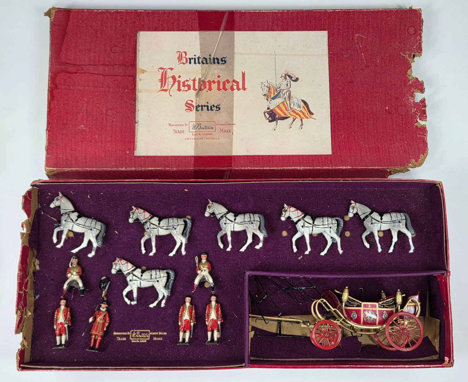 W. BRITAIN HISTORICAL SERIES STATE COACH W/ BOX (1 of 12)