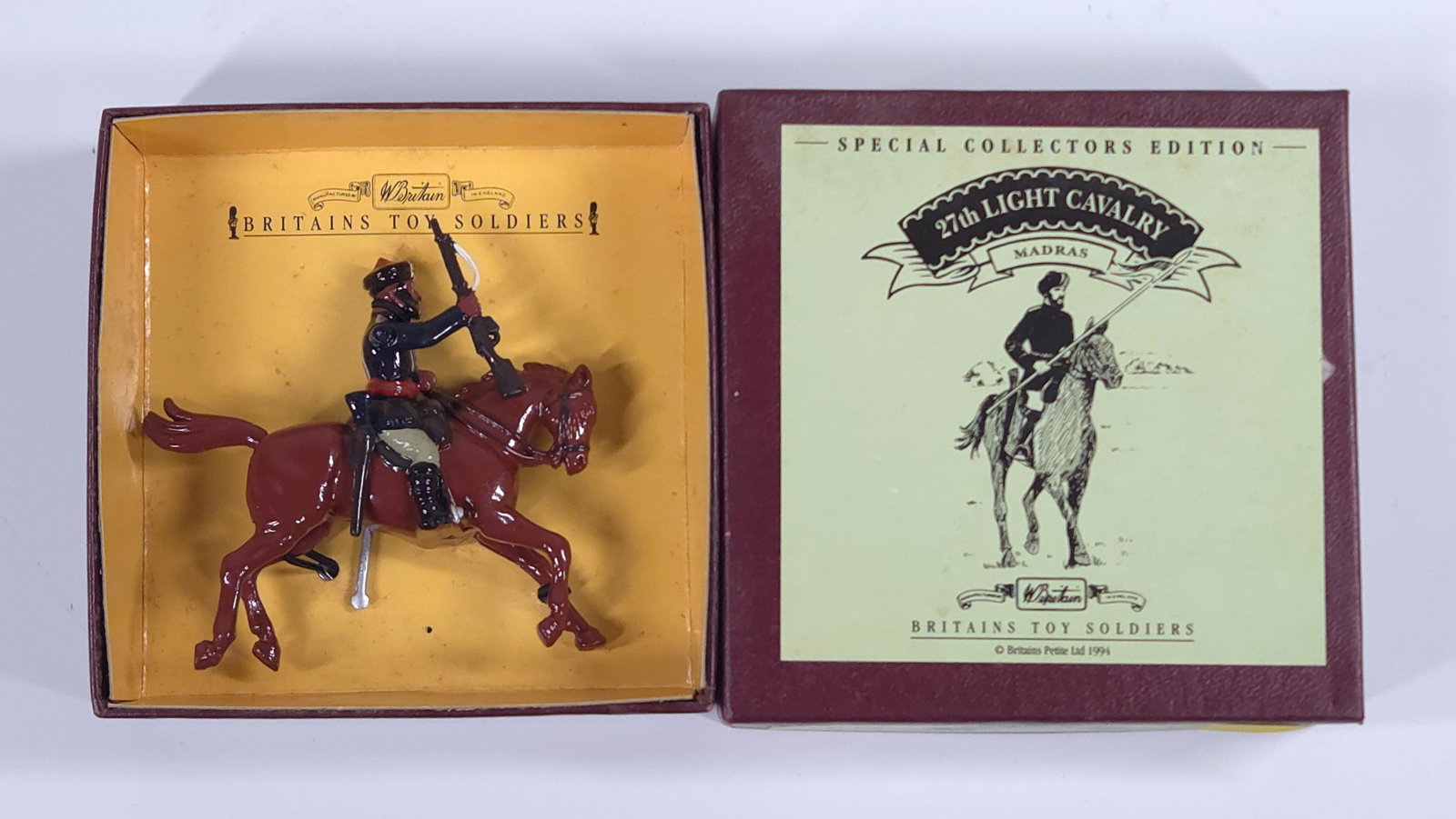 W. BRITAIN 27TH LIGHT CAVALRY MADRAS (1 of 4)