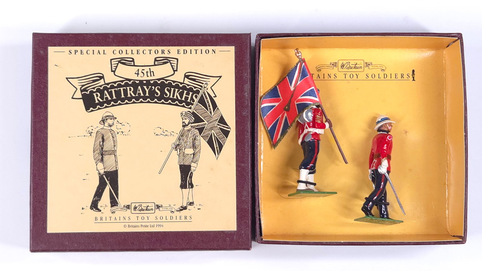 W. BRITAIN NO. 8836 45TH RATTRAY'S SIKHS OFFICER & BEARER (1 of 4)