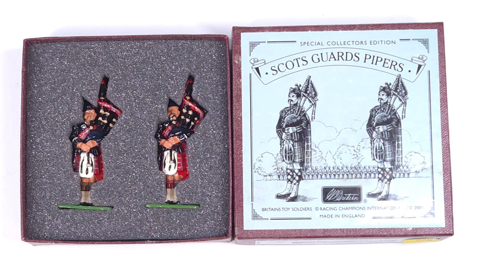 W. BRITAIN 40210 SCOTS GUARDS PIPERS (1 of 3)