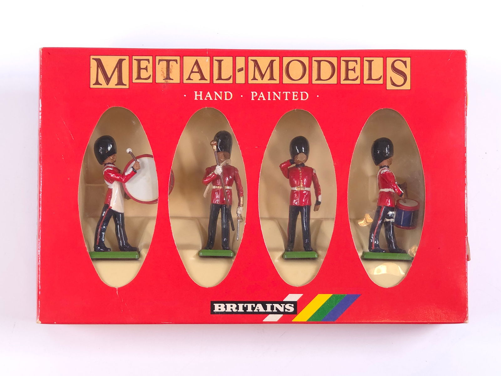 BRITAINS 7210 SCOTS GUARDS DRUM & BUGLE SET (1 of 4)
