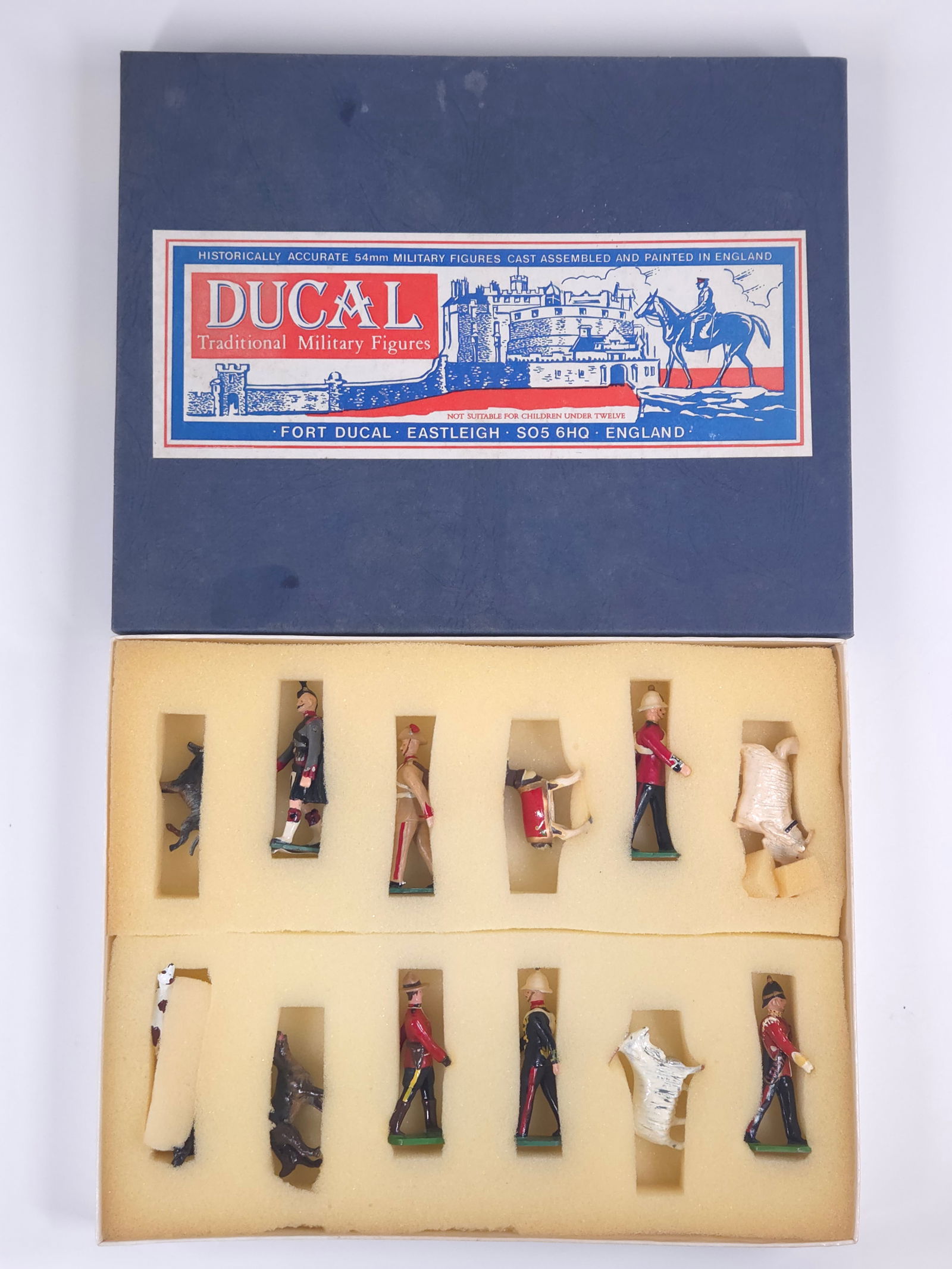 DUCAL MODELS 2ND KING EDWARDS VII'S GURKHA RIFLES: SET REMAINS IN EXCELLENT CONDITION