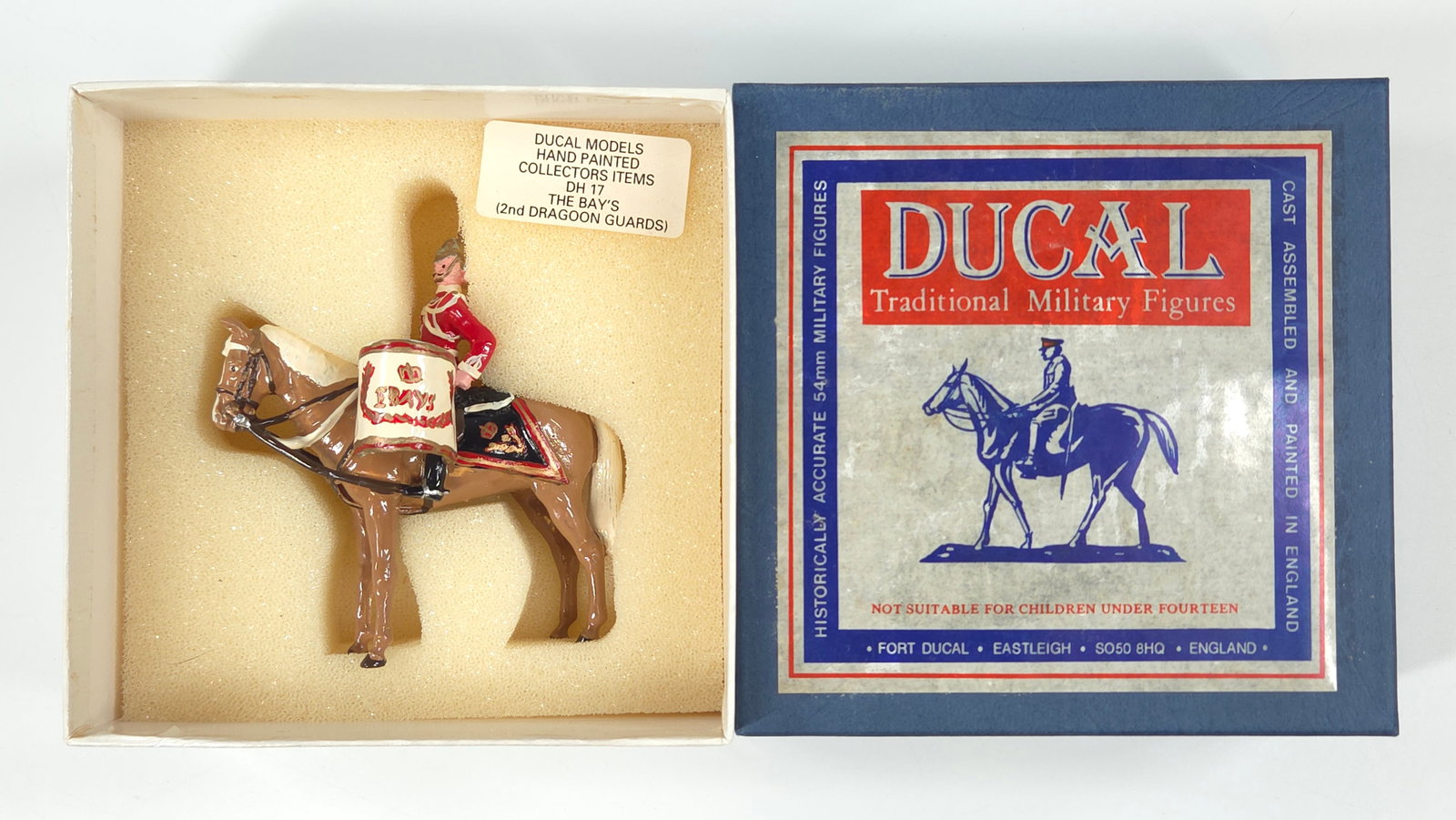 DUCAL MODELS DH17 THE BAY'S 2ND DRAGOON GUARDS (1 of 3)