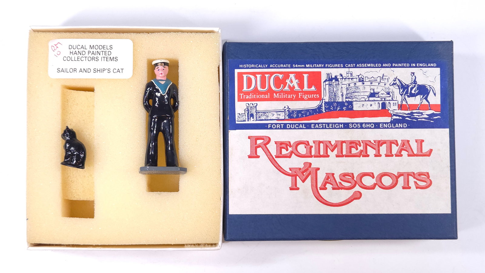 DUCAL MODELS SAILOR & SHIP'S CAT: SET REMAINS IN EXCELLENT CONDITION
