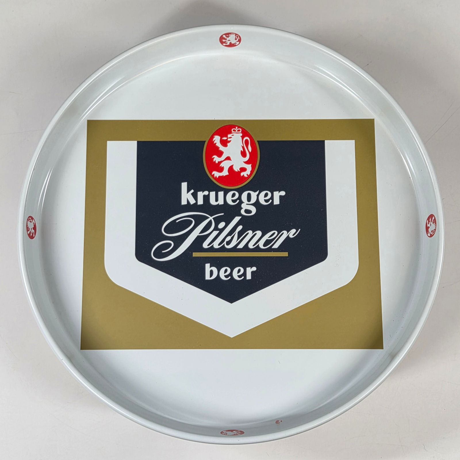VINTAGE KRUEGER PILSNER BEER ADVERTISING TRAY: REMAINS IN GOOD CONDITION, SHOWING SOME TYPICAL WEAR.