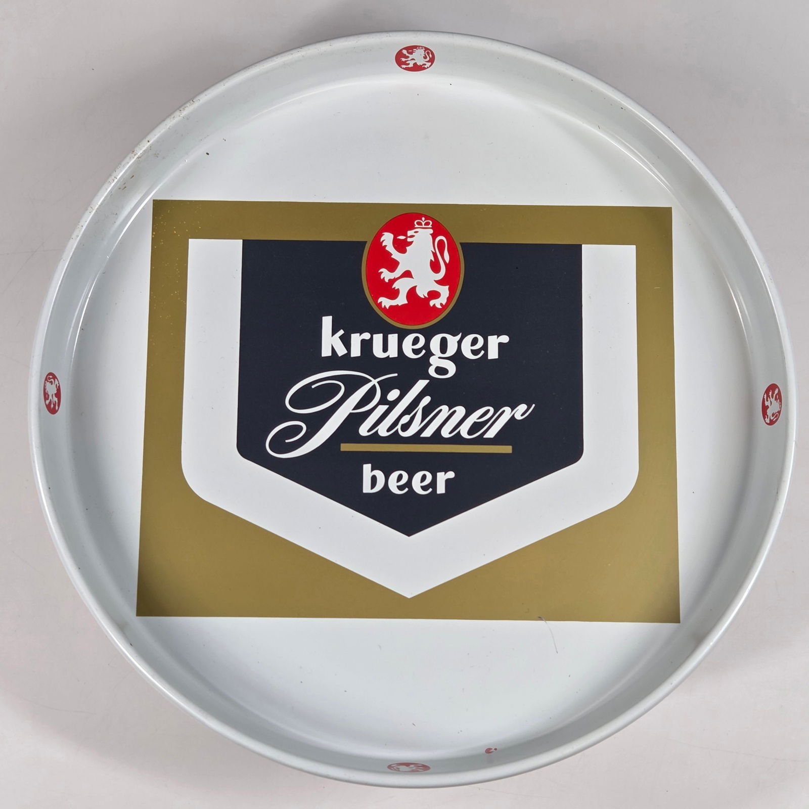 VINTAGE KRUEGER PILSNER BEER ADVERTISING TRAY: REMAINS IN GOOD CONDITION, SHOWING SOME TYPICAL WEAR.