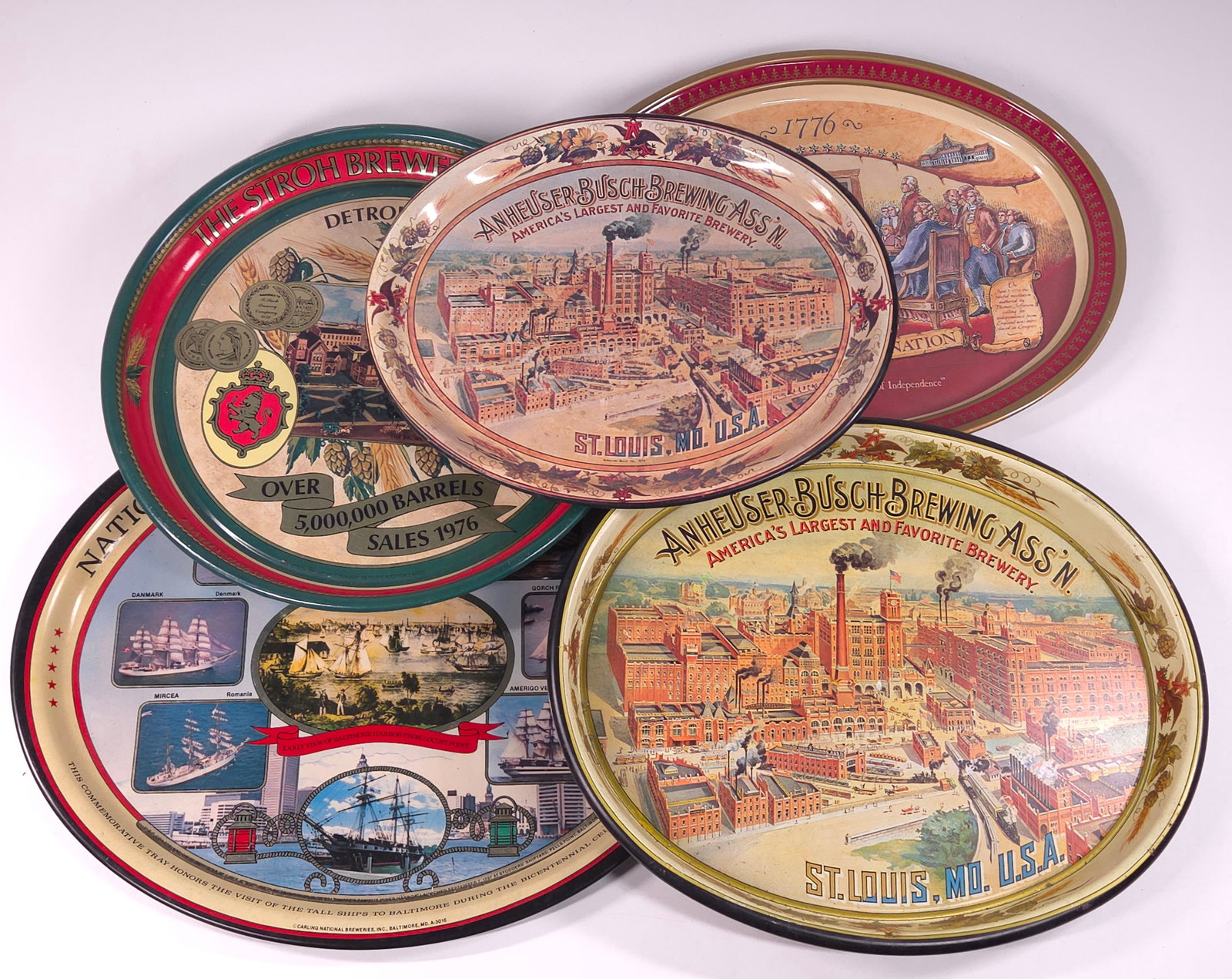5) VARIOUS ADVERTISING BEER TRAYS (1 of 7)