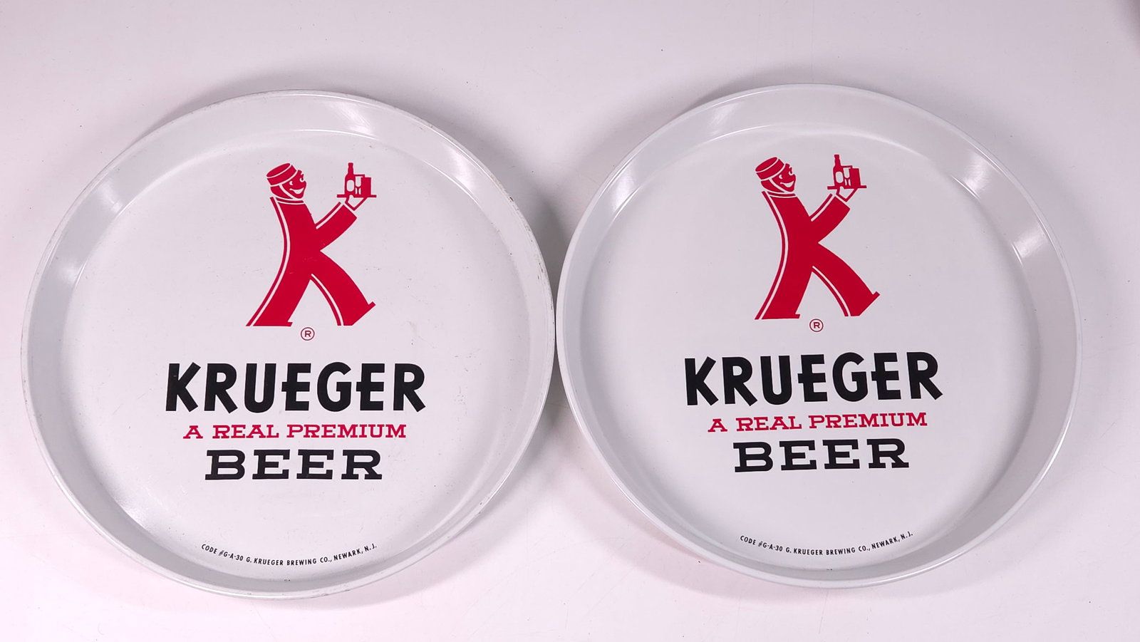 2) VINTAGE KRUEGER PREMIUM BEER TRAYS (1 of 5)