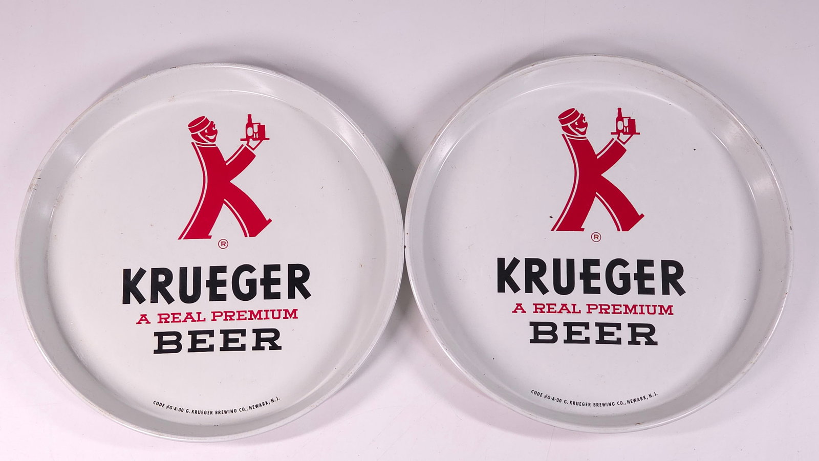 2) VINTAGE KRUEGER PREMIUM BEER TRAYS (1 of 6)