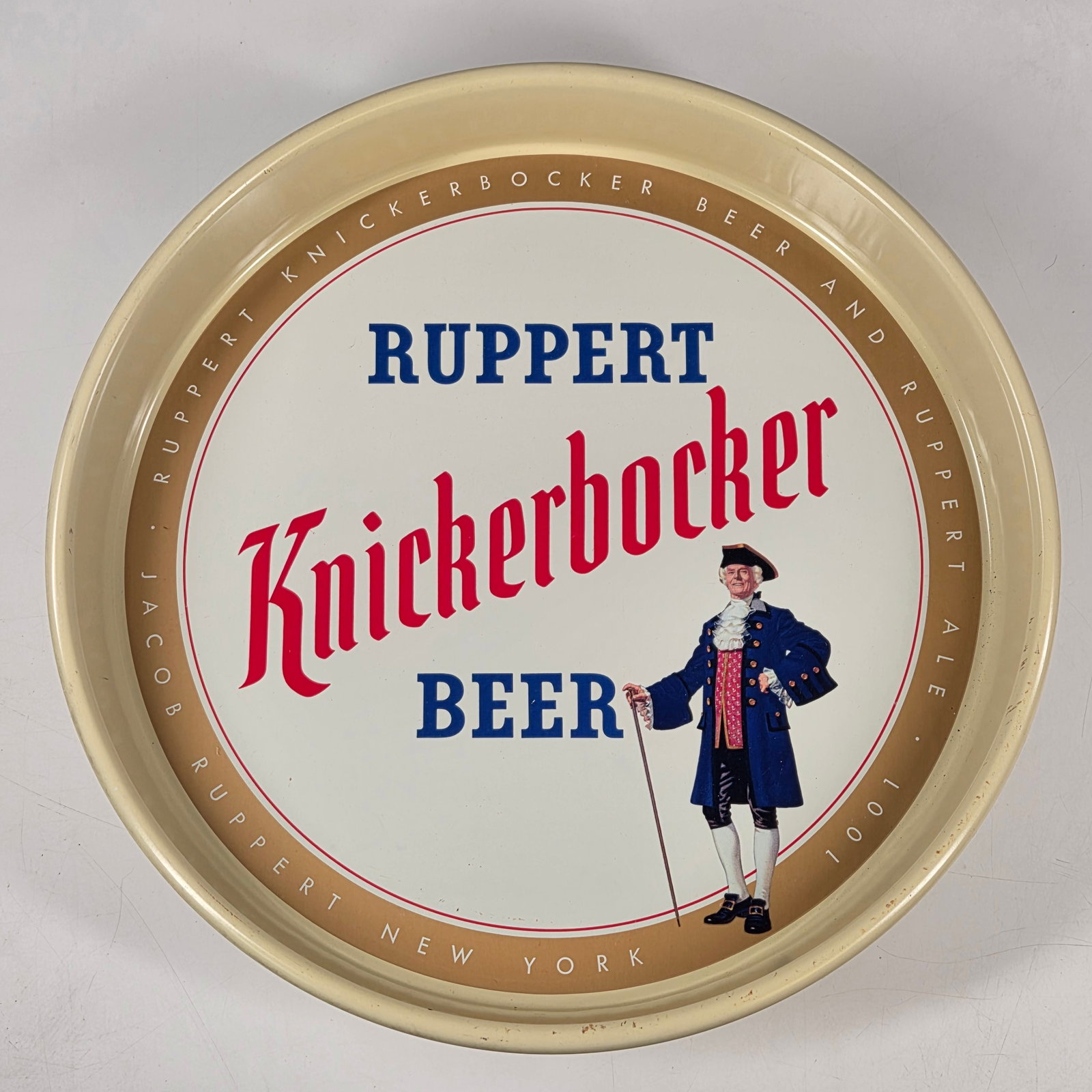 RUPPERT KNICKERBOCKER BEER ADVERTISING TRAY (1 of 3)