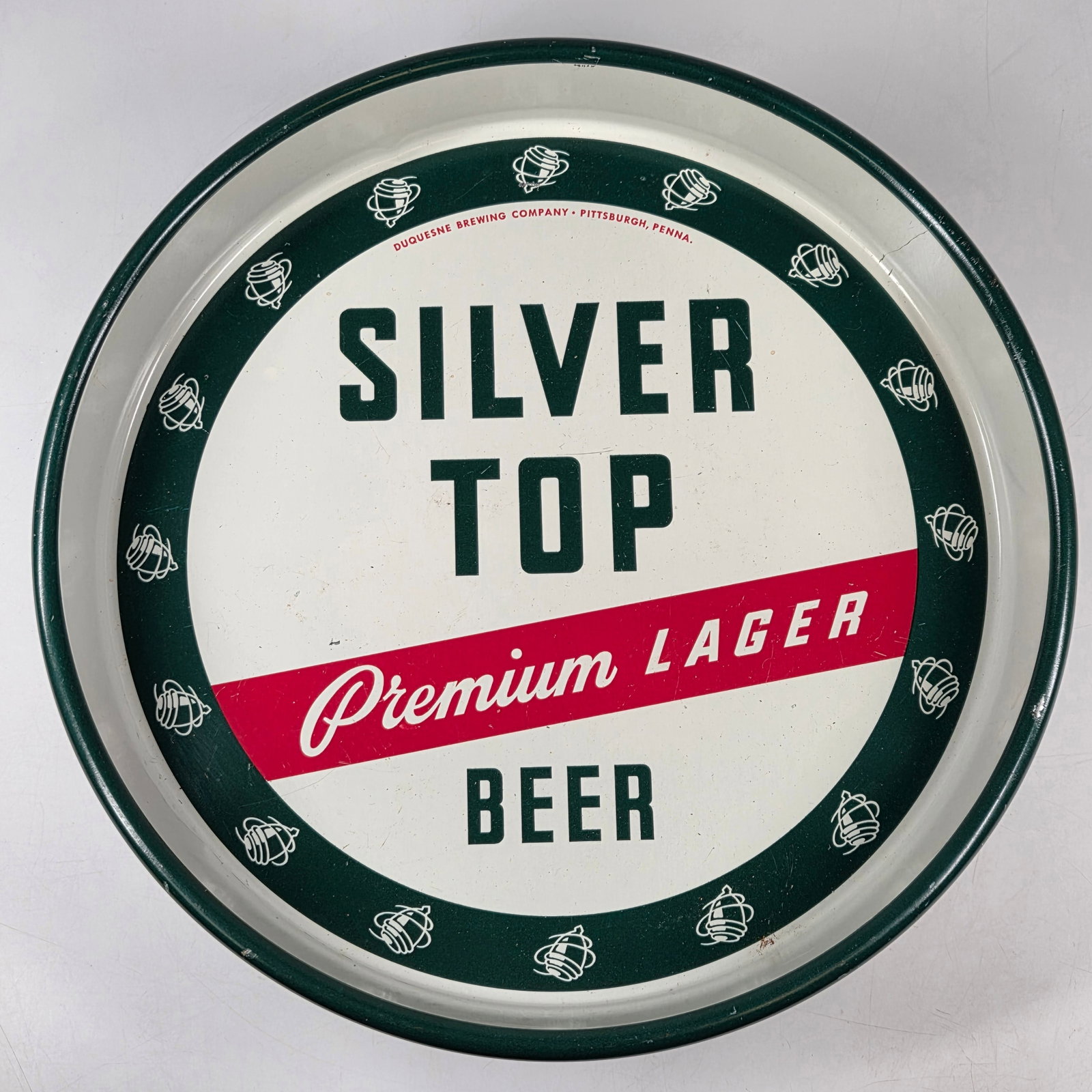SILVER TOP PREMIUM LAGER BEER TRAY: REMAINS IN GOOD CONDITION, SHOWING SOME TYPICAL WEAR.