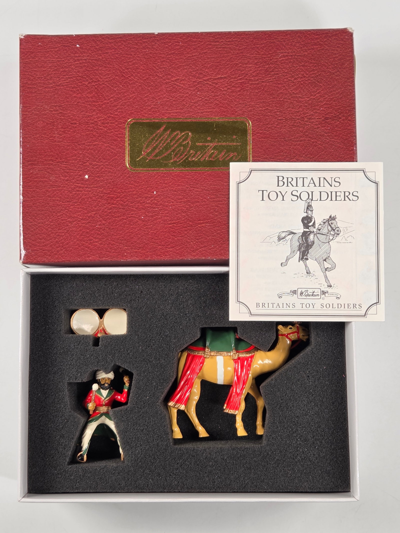 BRITAIN 41100 JAIPUR CAMEL DRUMMER (1 of 4)