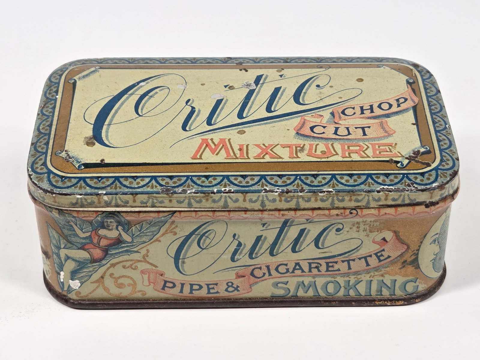DAVIEL SCOTTEN & CO. CRITIC PIPE TOBACCO TIN: REMAINS IN FAIR TO GOOD CONDITION, SHOWING SOME TYPICAL WEAR.